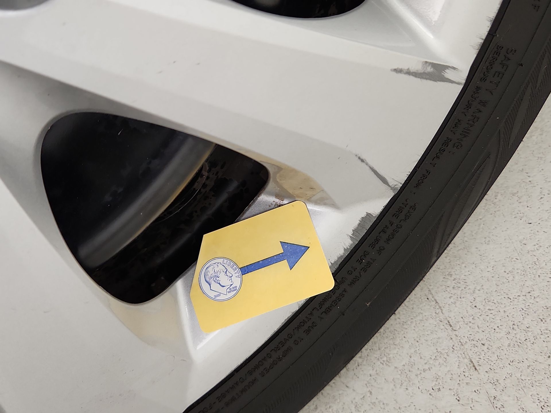 Thumbnail: 2024 Toyota Corolla - 19