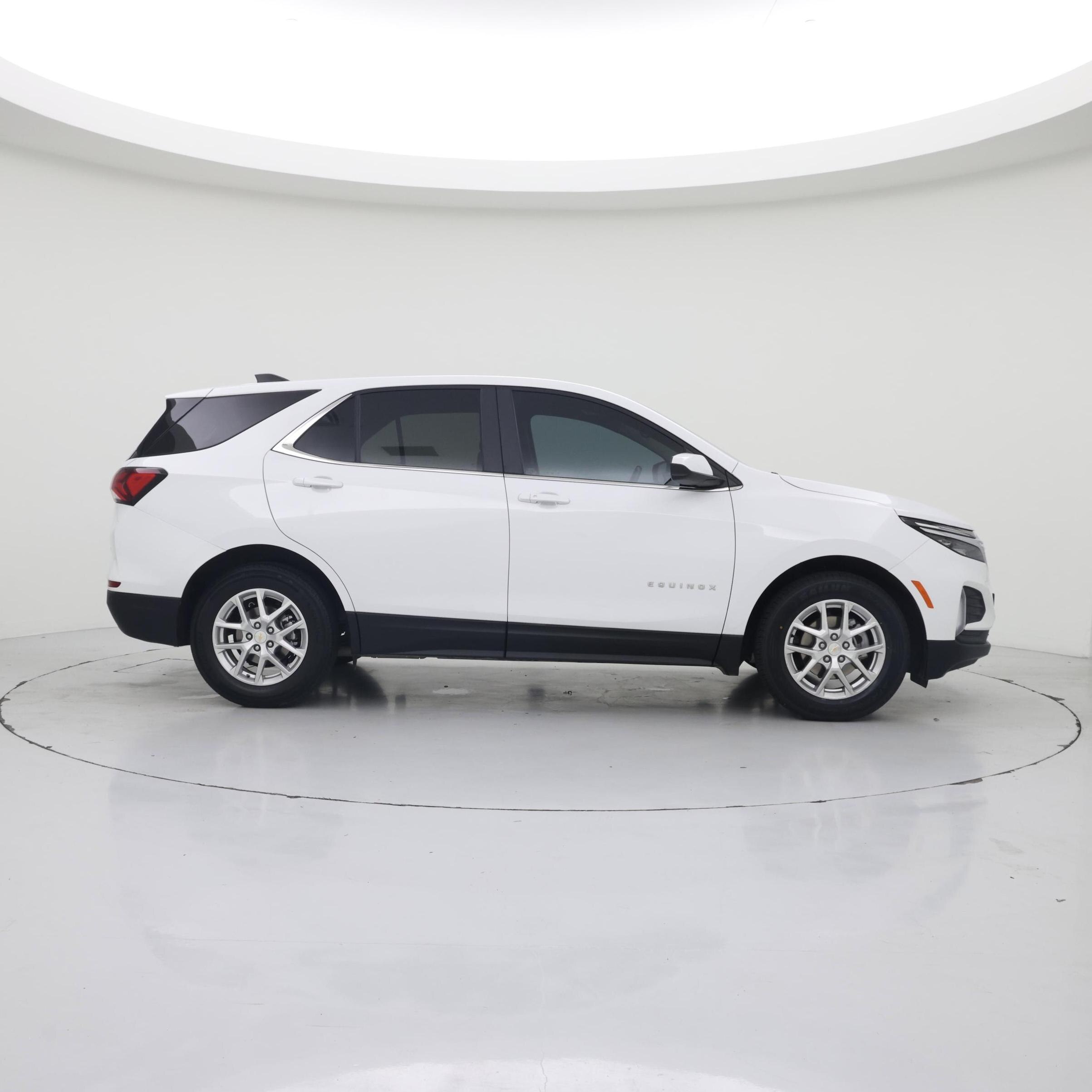 Thumbnail: 2022 Chevrolet Equinox - 7