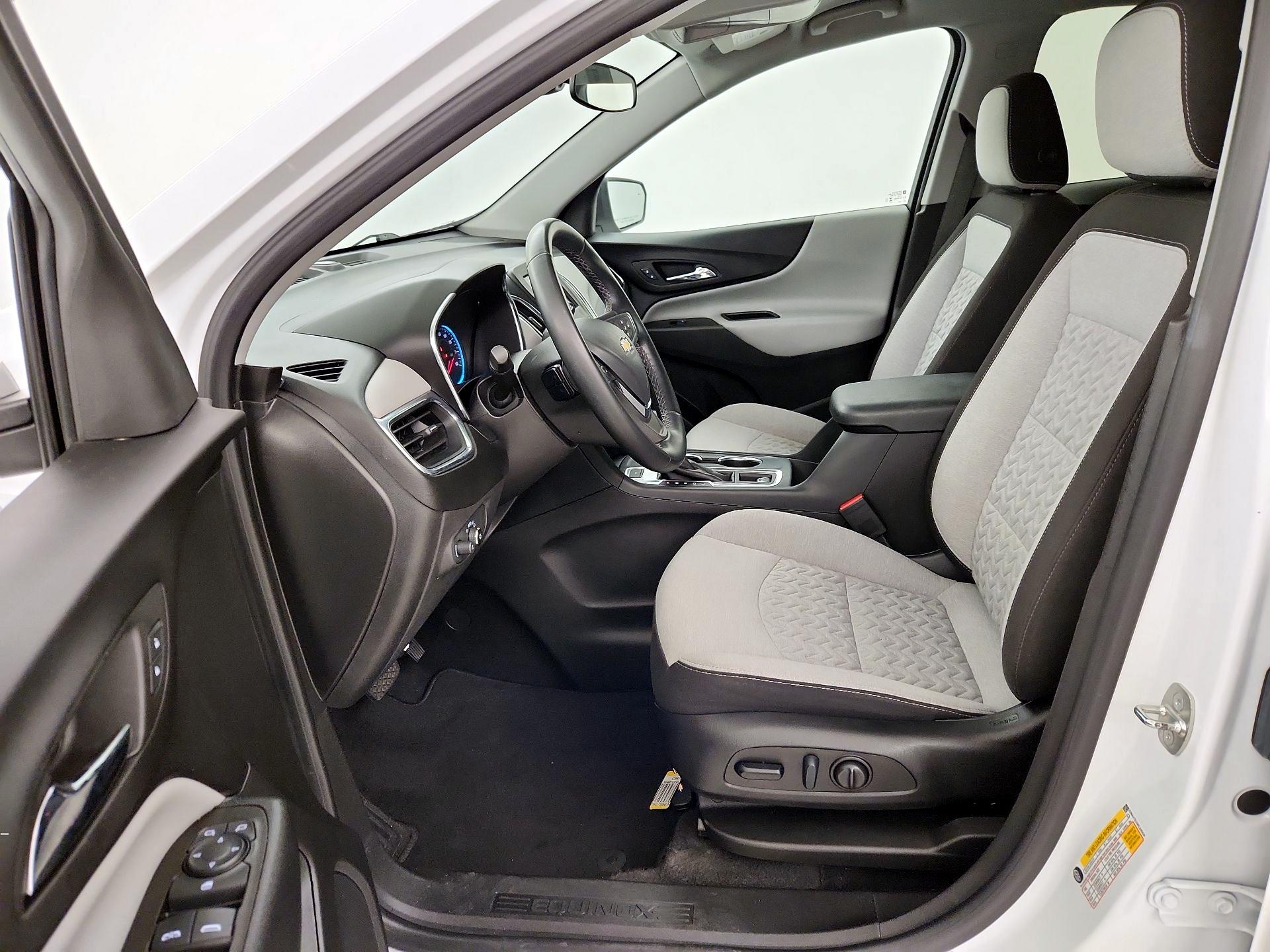 Thumbnail: 2023 Chevrolet Equinox - 11