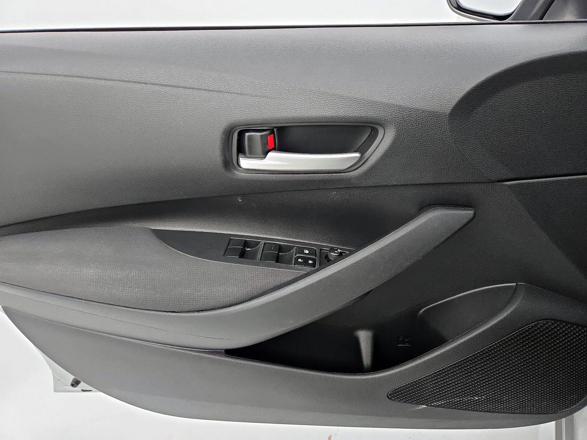 Thumbnail: 2021 Toyota Corolla - 12