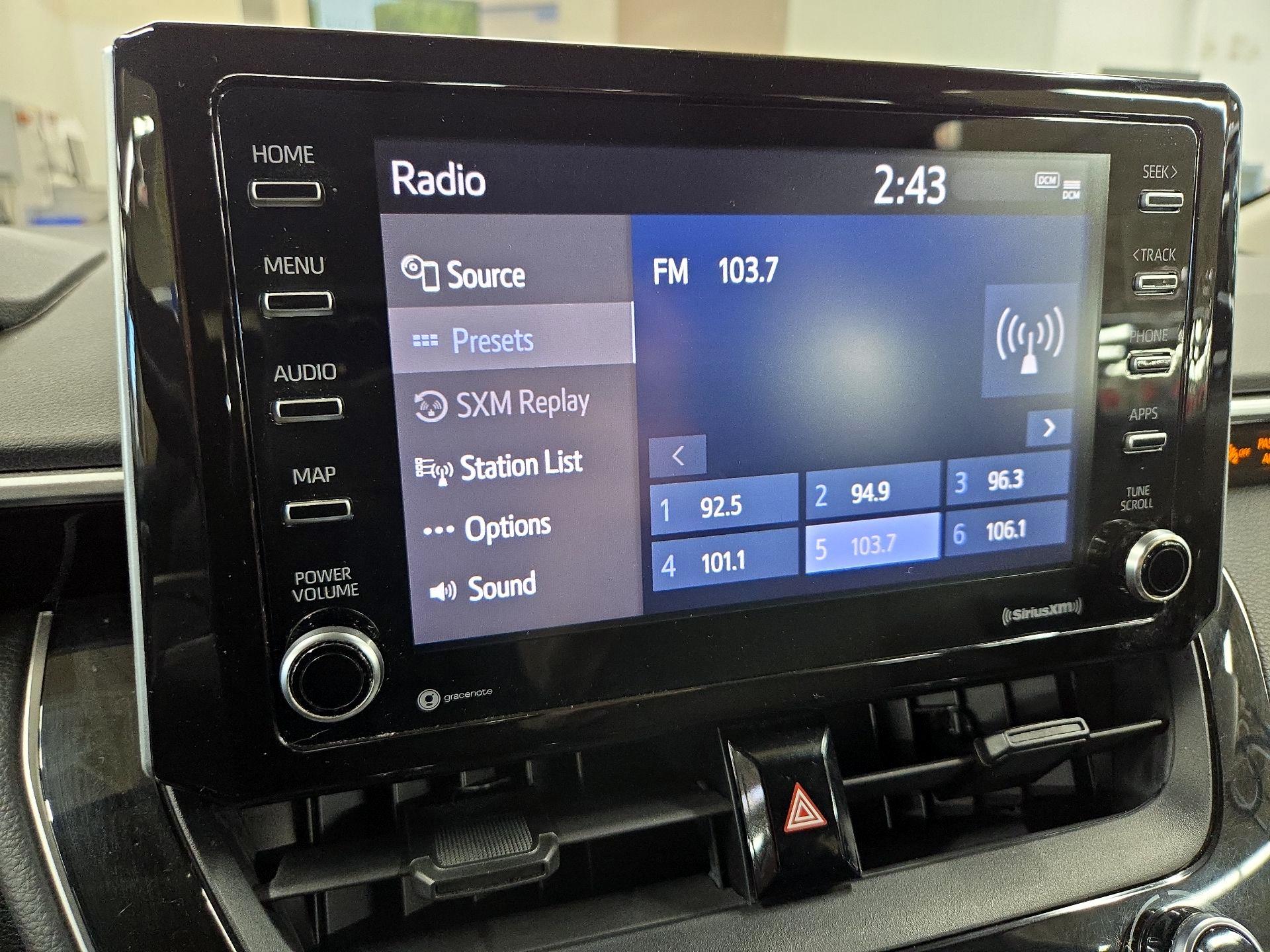 Thumbnail: 2021 Toyota Corolla - 14