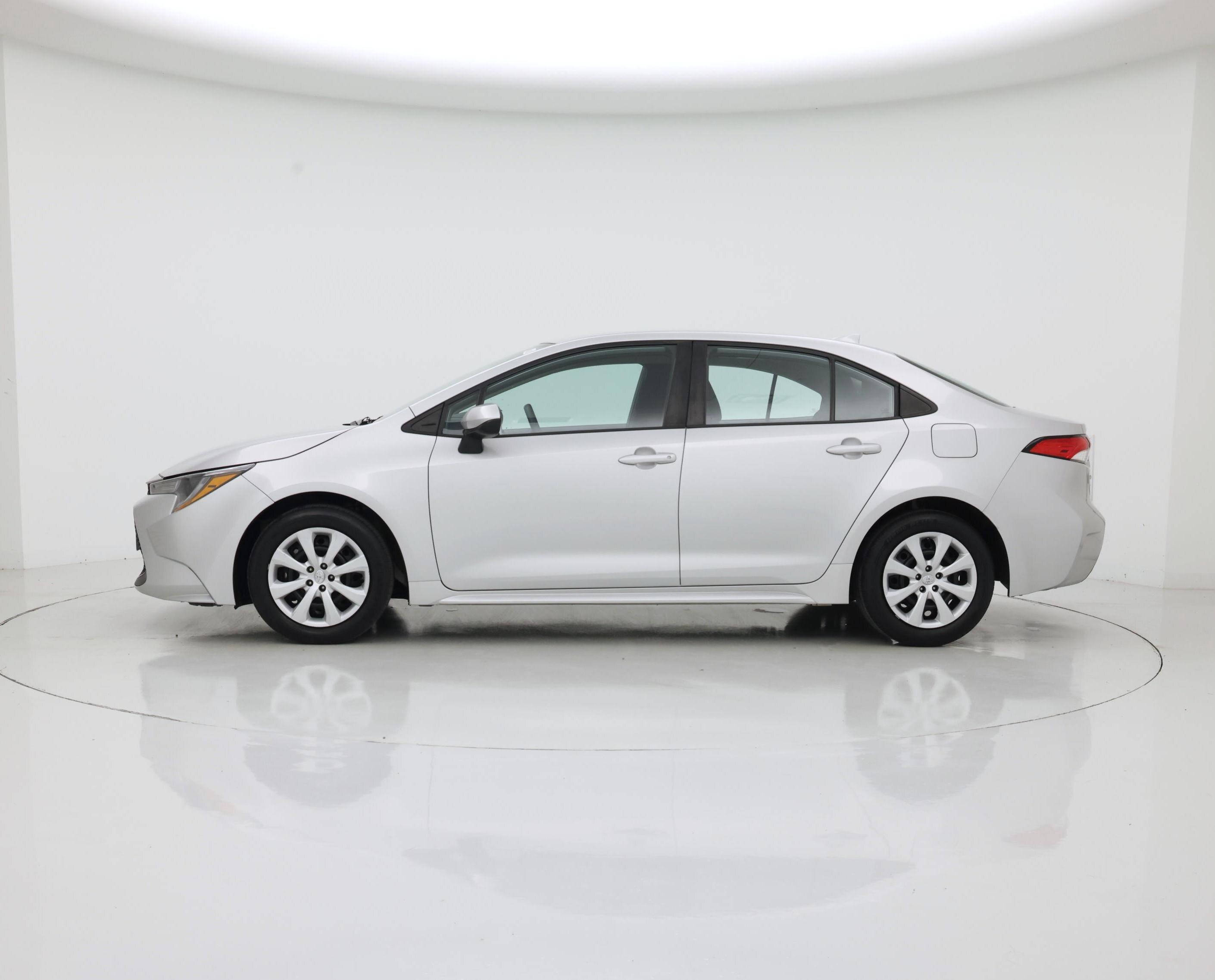 Thumbnail: 2021 Toyota Corolla - 3