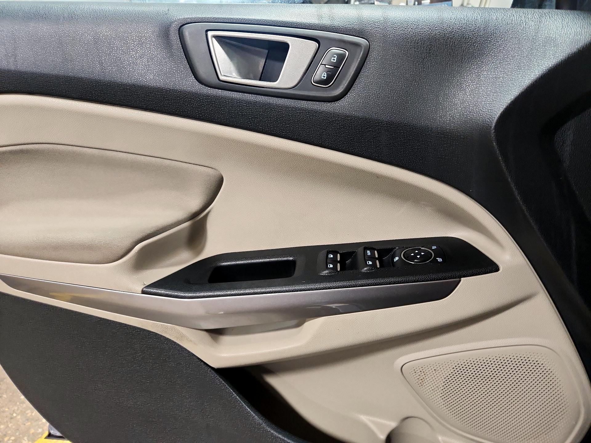 Thumbnail: 2021 Ford EcoSport - 12