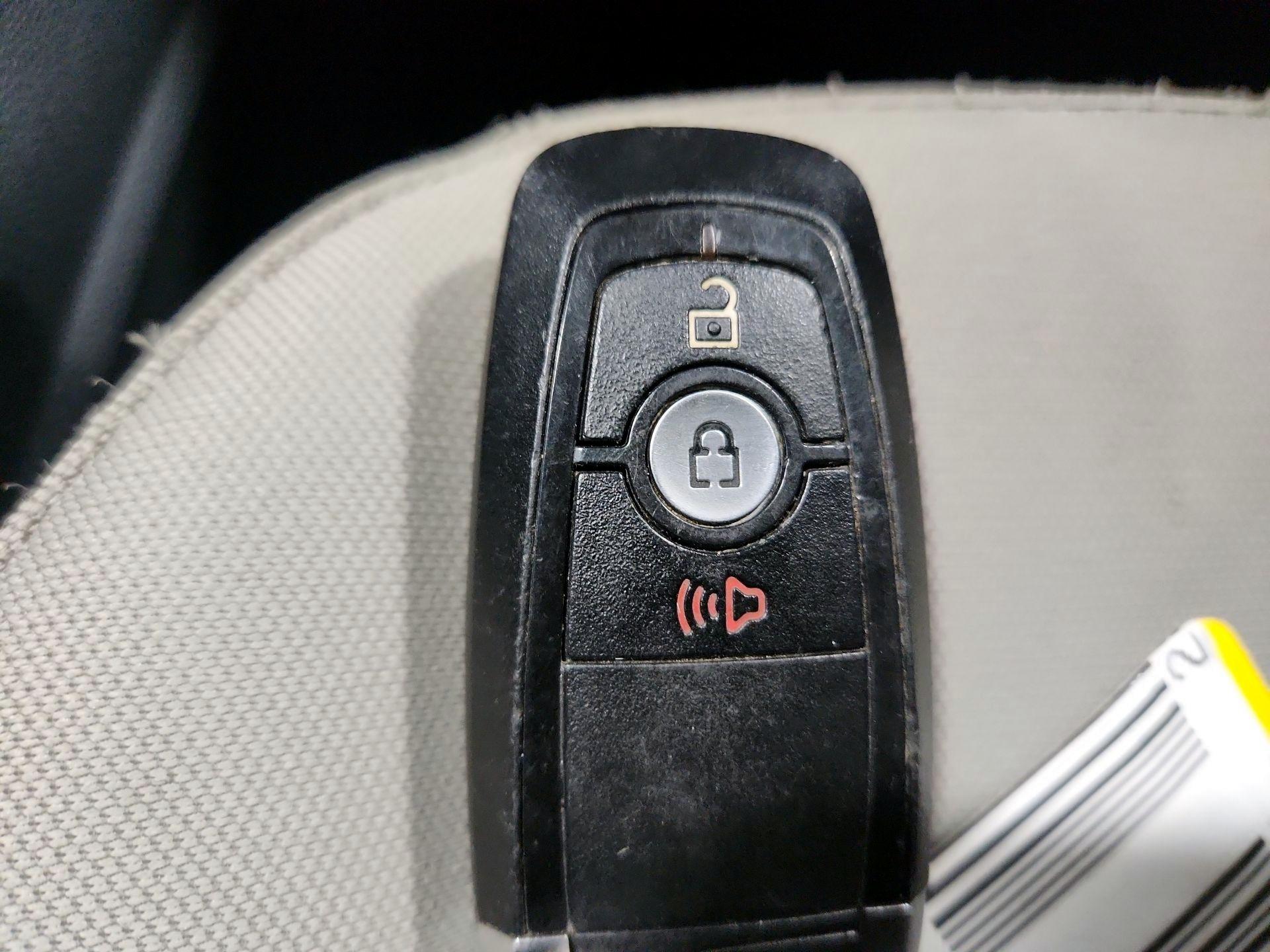 Thumbnail: 2021 Ford EcoSport - 18