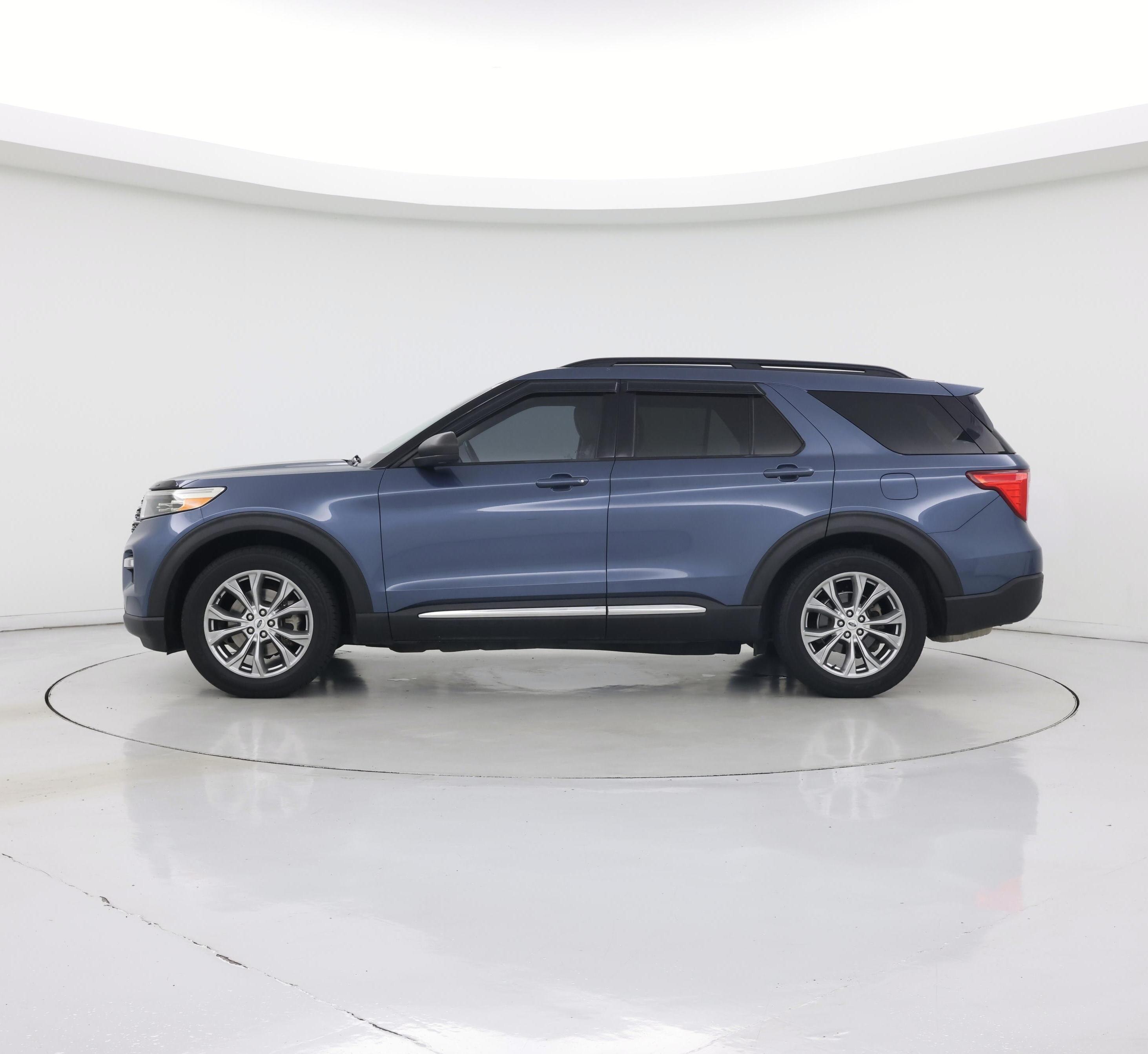 Thumbnail: 2020 Ford Explorer - 3