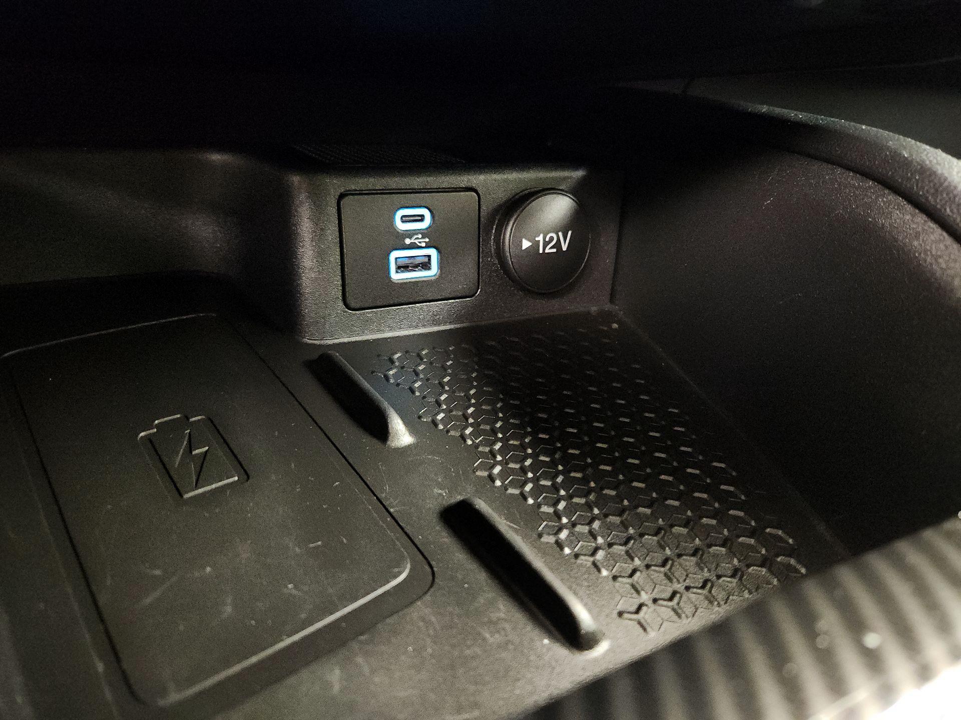 Thumbnail: 2022 Ford Bronco Sport - 18