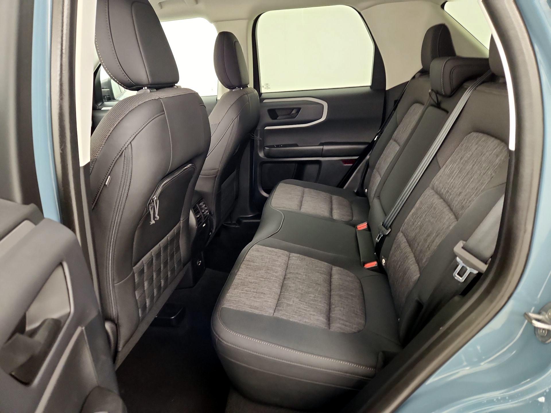 Thumbnail: 2022 Ford Bronco Sport - 19