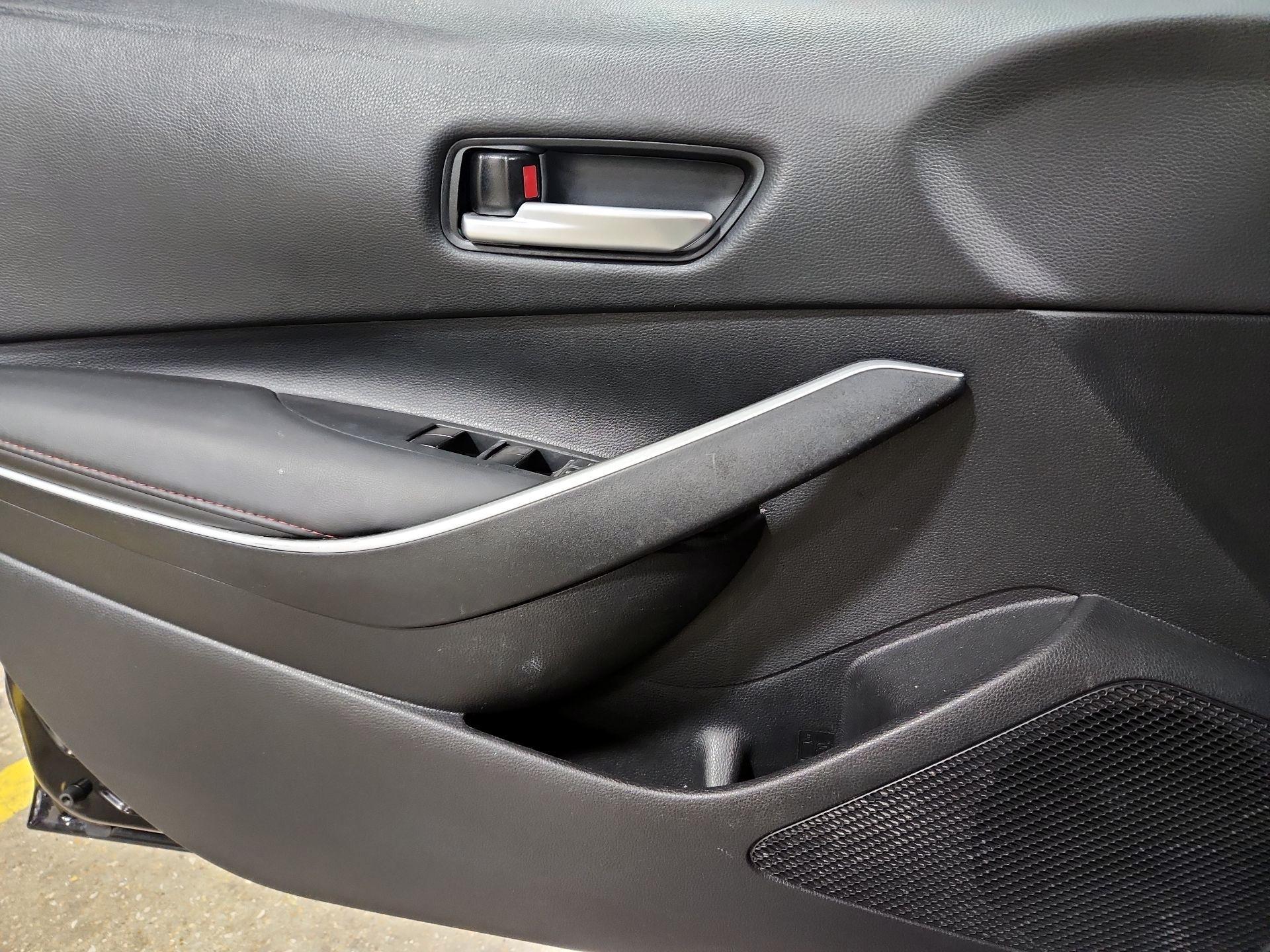 Thumbnail: 2025 Toyota Corolla - 12