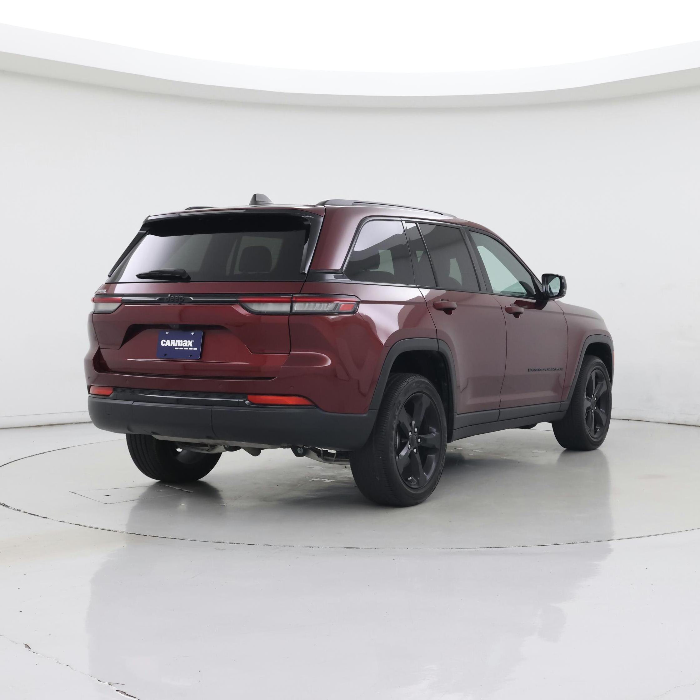 Thumbnail: 2024 Jeep Grand Cherokee - 8