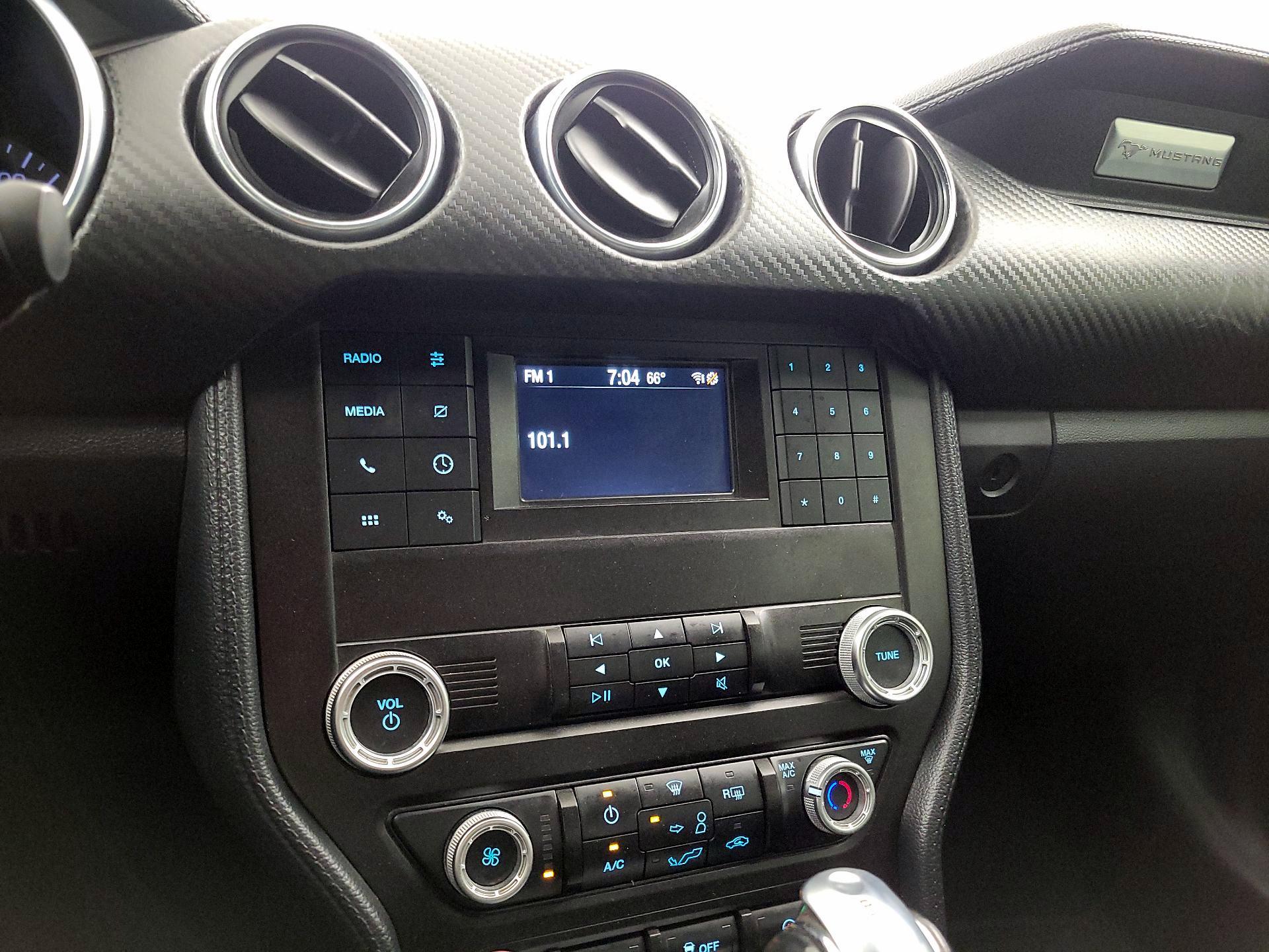 Thumbnail: 2022 Ford Mustang - 15