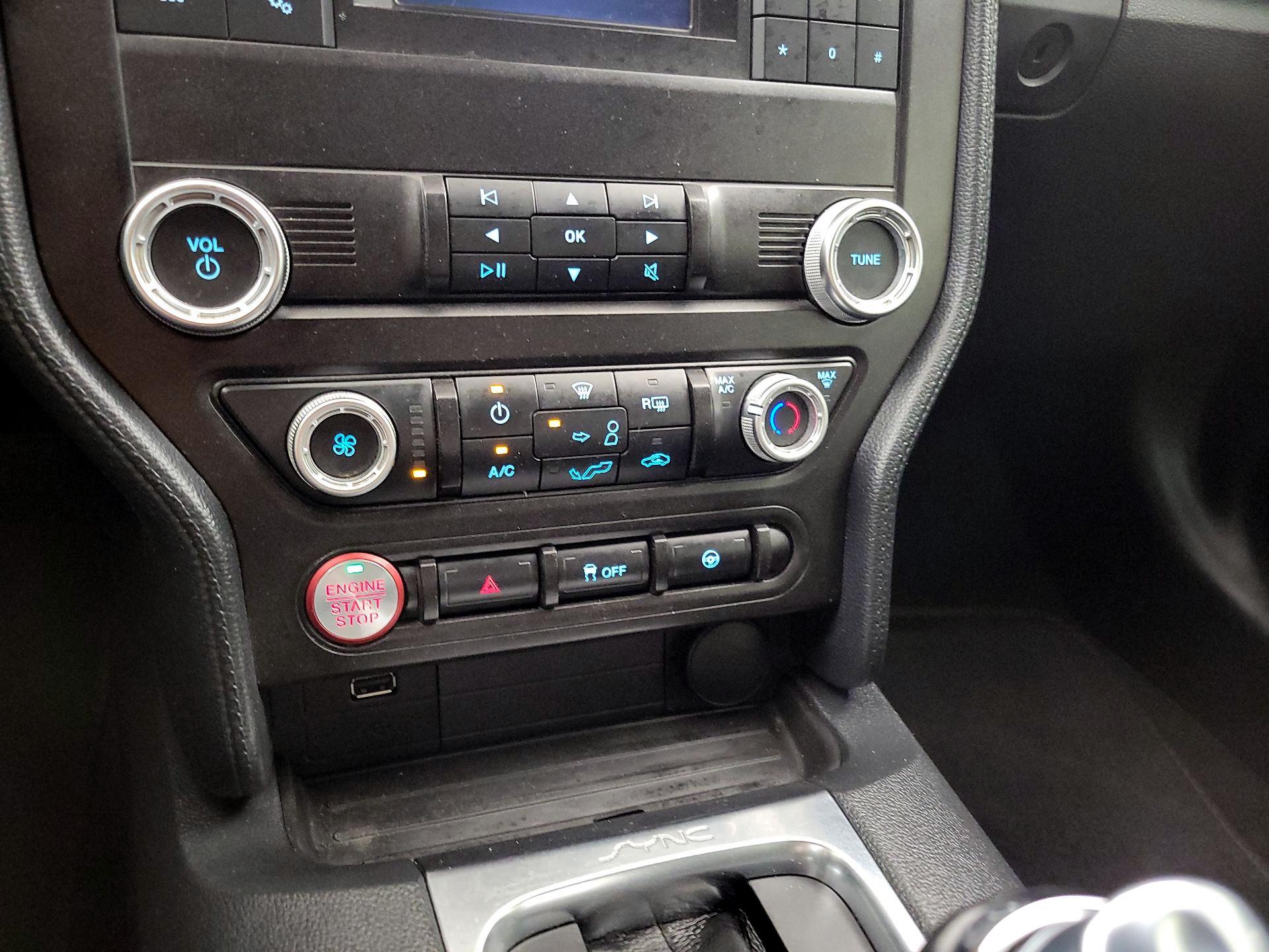 Thumbnail: 2022 Ford Mustang - 16