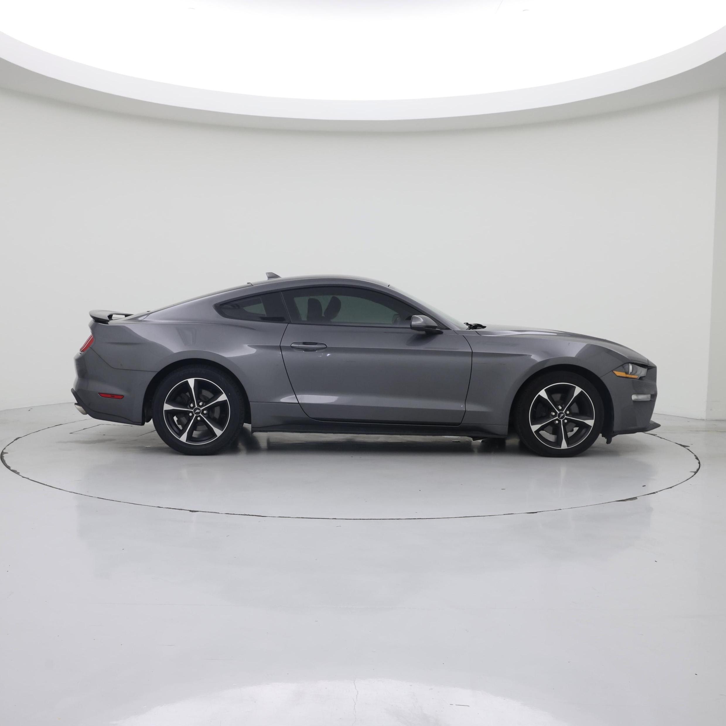 Thumbnail: 2022 Ford Mustang - 7