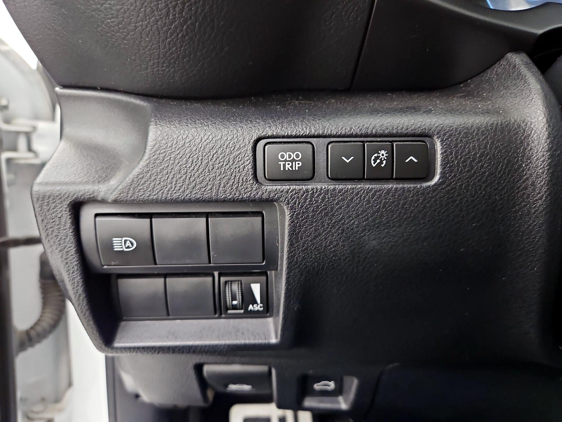 Thumbnail: 2021 Lexus IS - 13