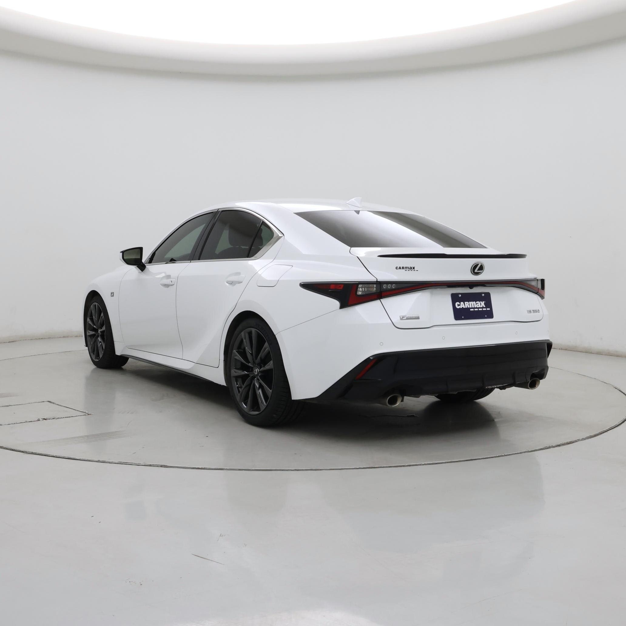 Thumbnail: 2021 Lexus IS - 2