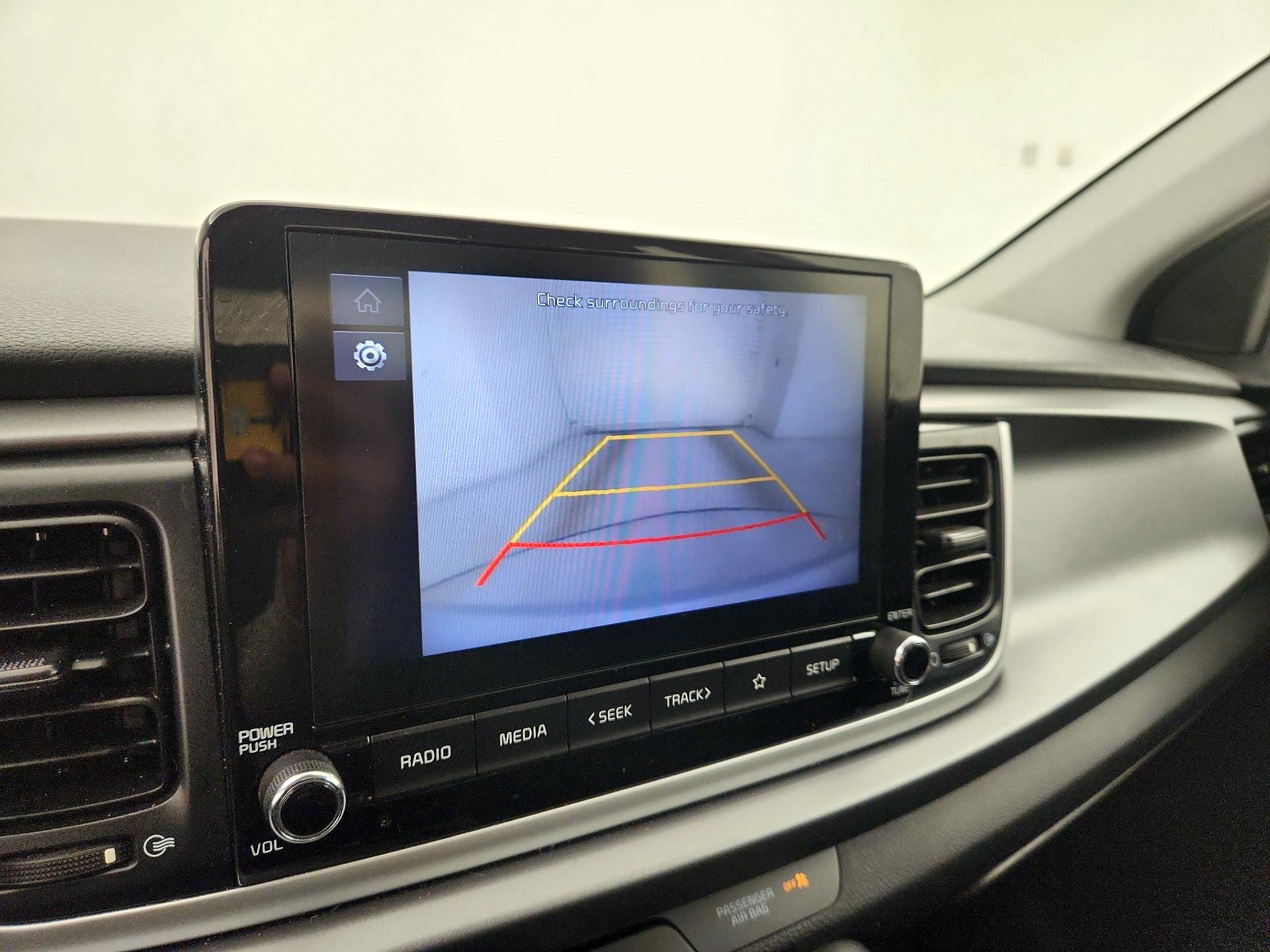 Thumbnail: 2023 Kia Rio - 13