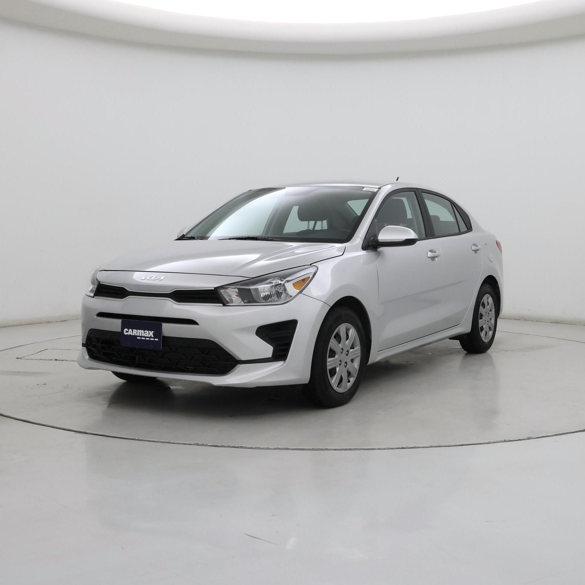 Thumbnail: 2023 Kia Rio - 4