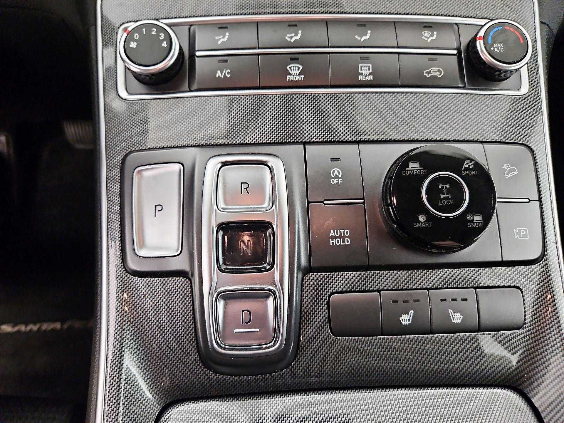 Thumbnail: 2022 Hyundai Santa Fe - 17