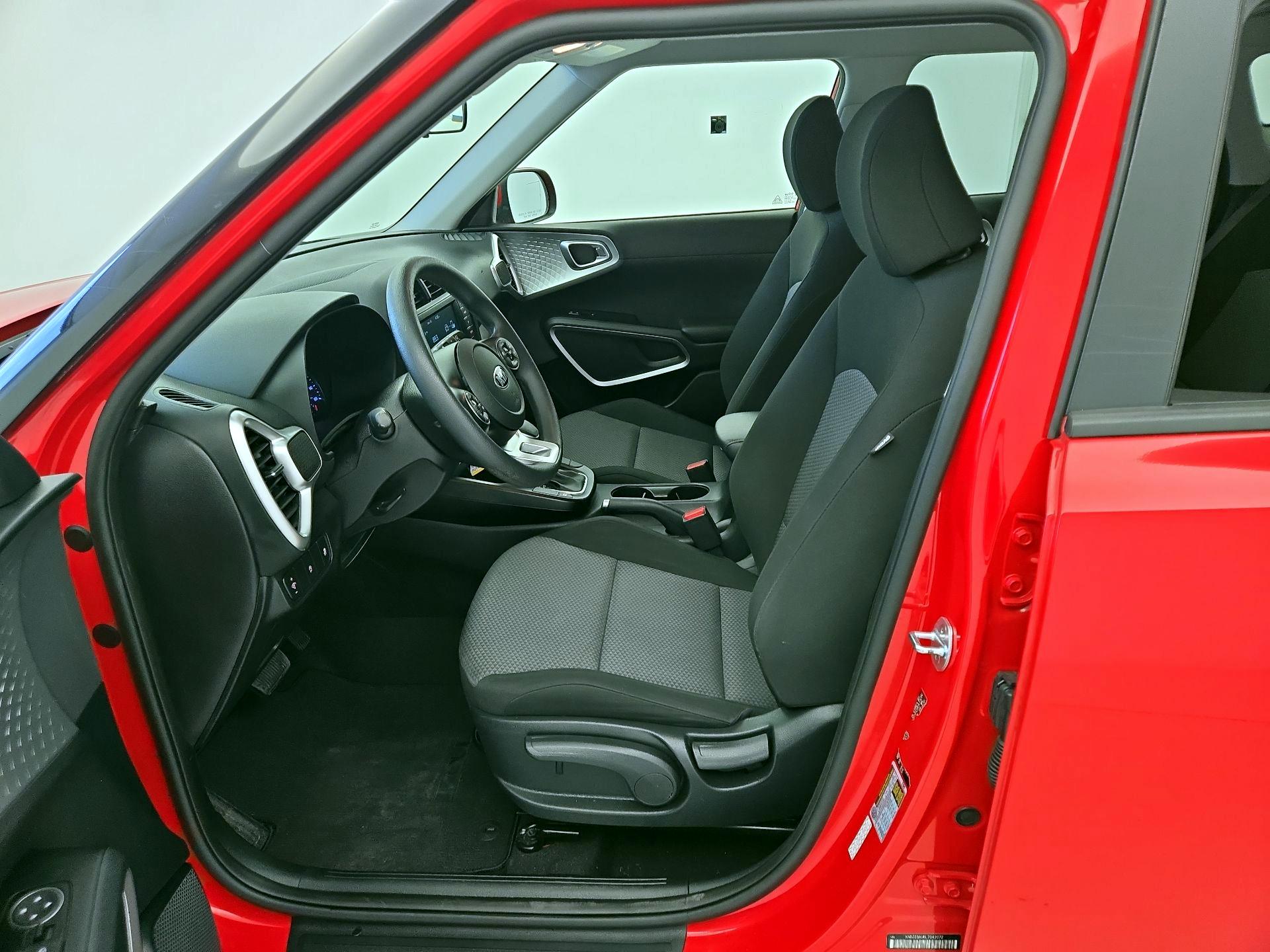 Thumbnail: 2020 Kia Soul - 11