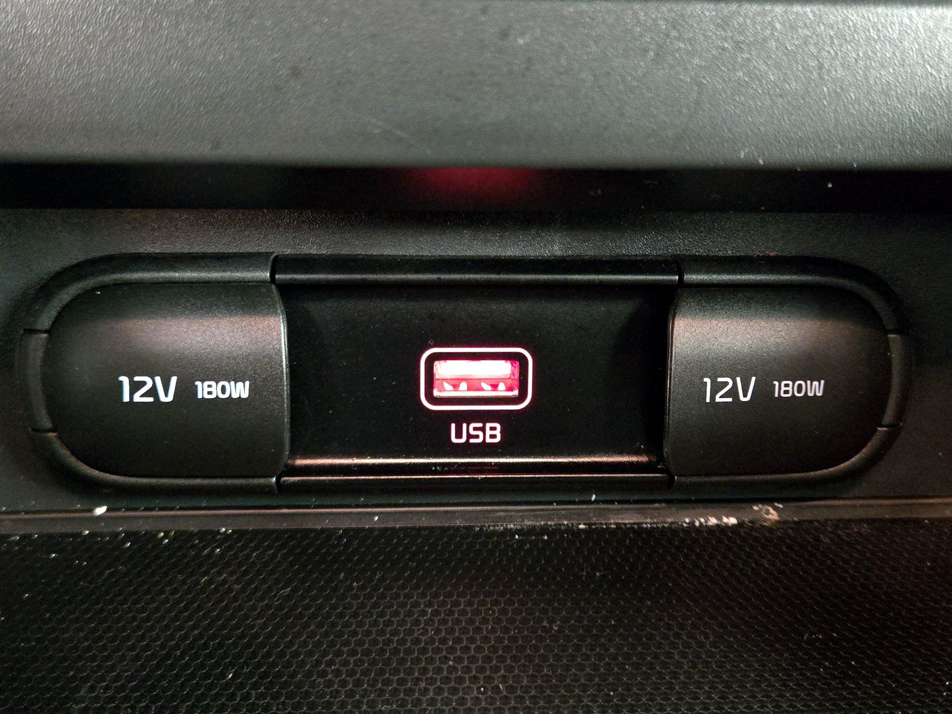 Thumbnail: 2020 Kia Soul - 18