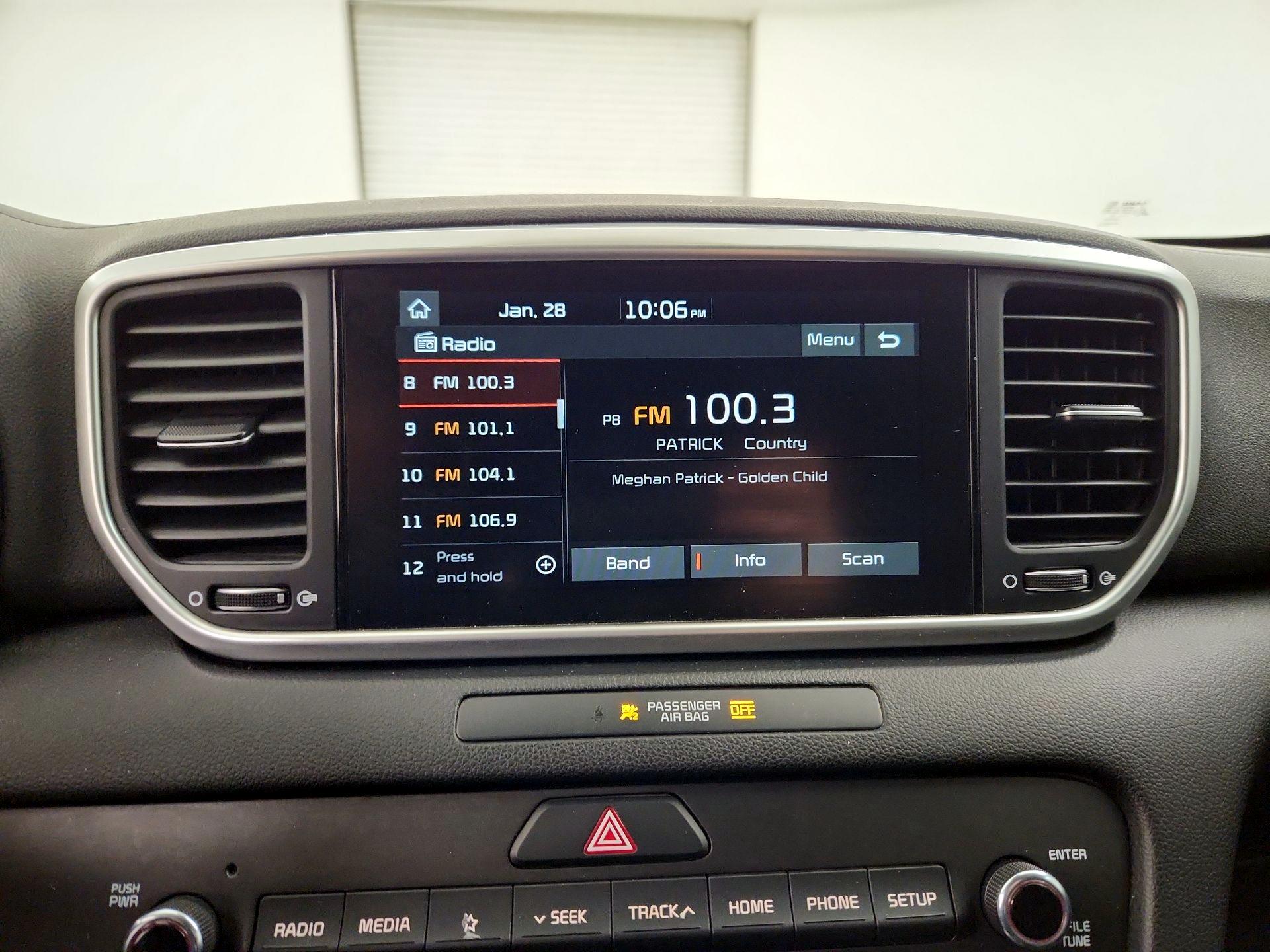 Thumbnail: 2022 Kia Sportage - 15