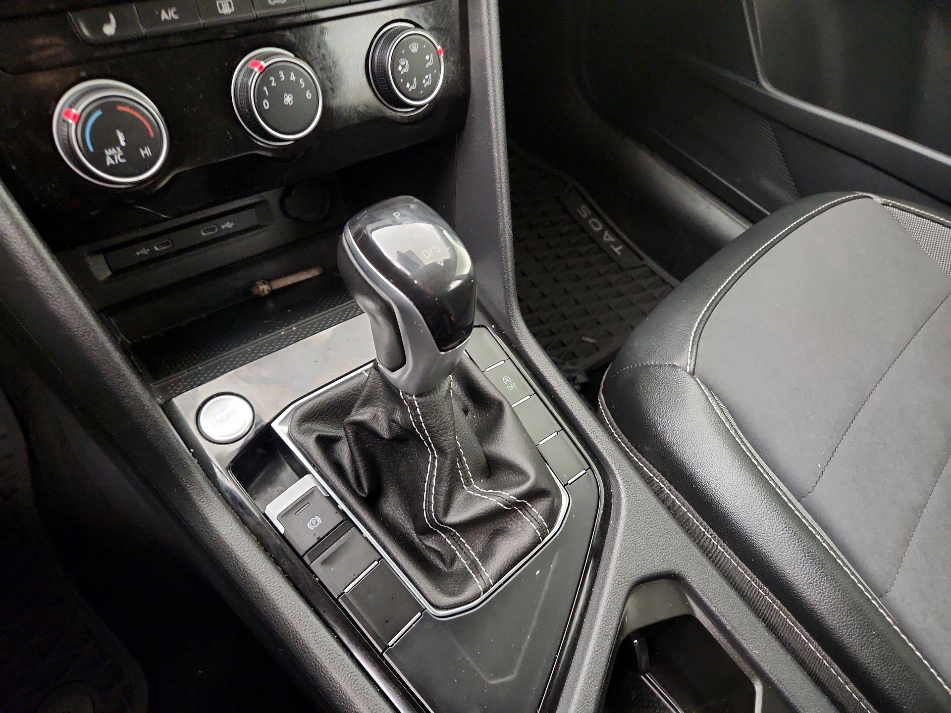 Thumbnail: 2023 Volkswagen Taos - 17