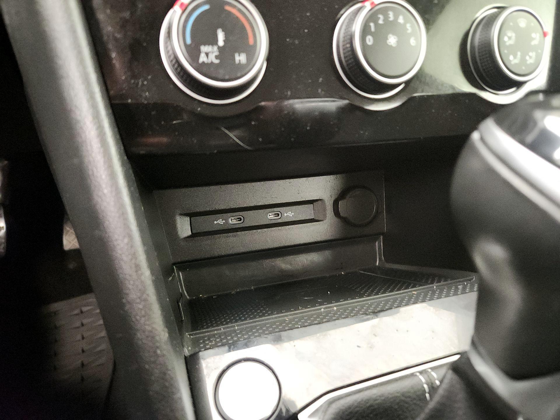 Thumbnail: 2023 Volkswagen Taos - 18