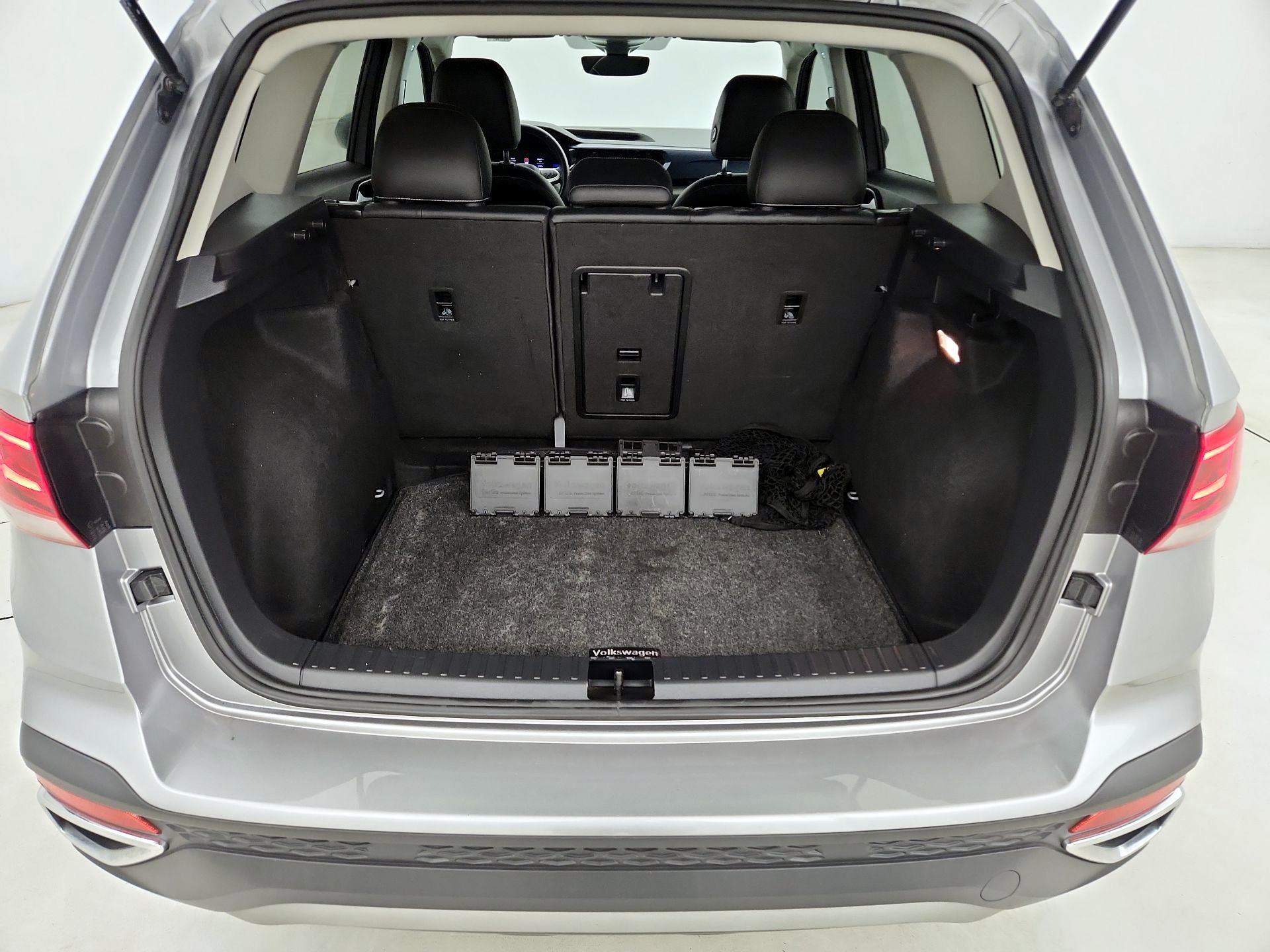 Thumbnail: 2023 Volkswagen Taos - 20