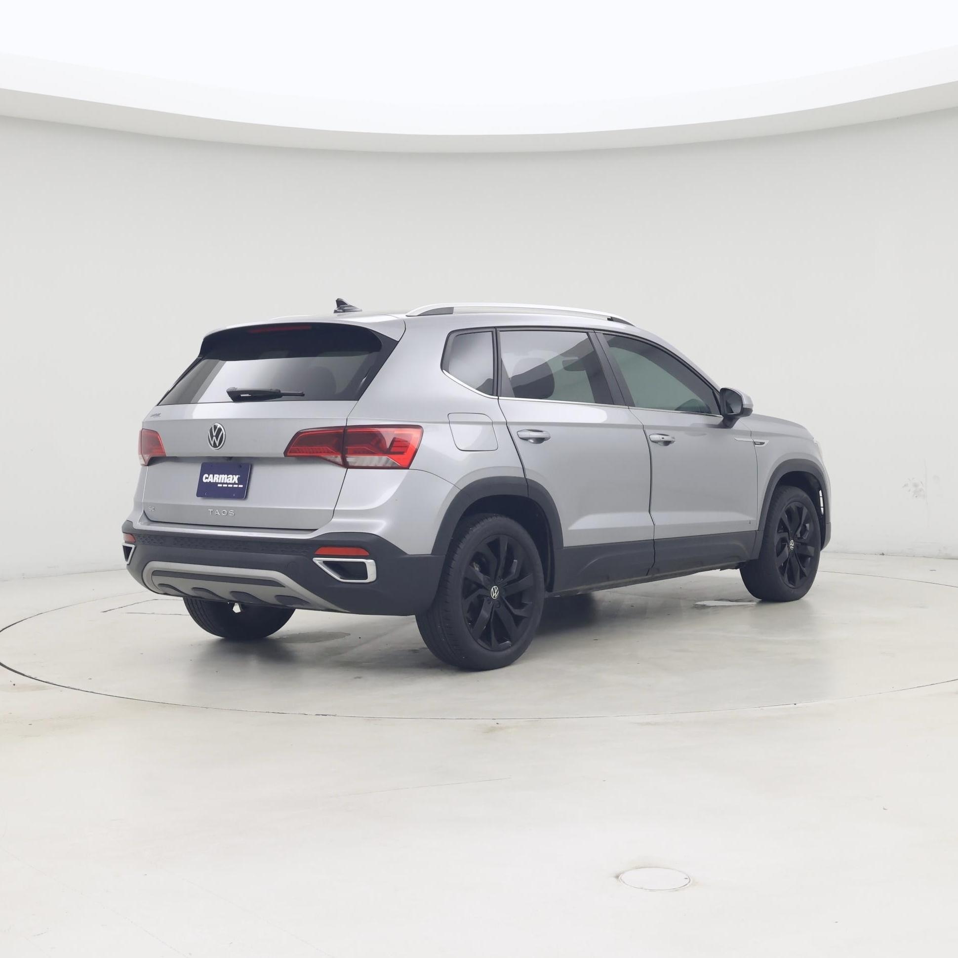 Thumbnail: 2023 Volkswagen Taos - 8