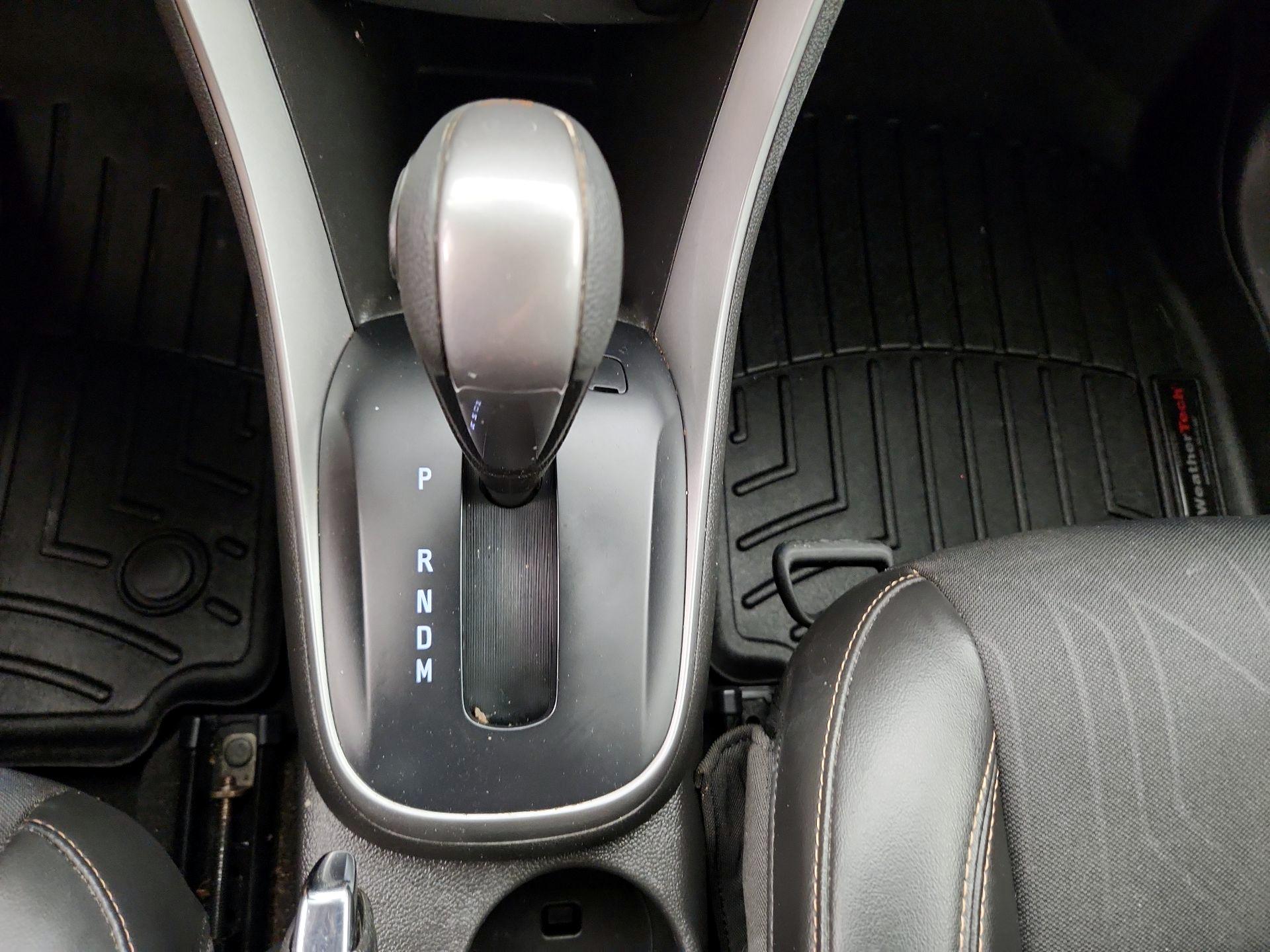 Thumbnail: 2022 Chevrolet Trax - 17