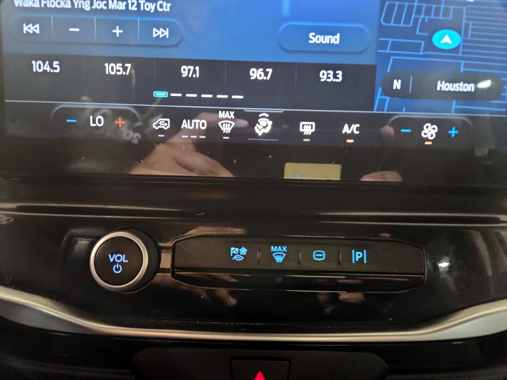 Thumbnail: 2023 Ford Transit Series - 14