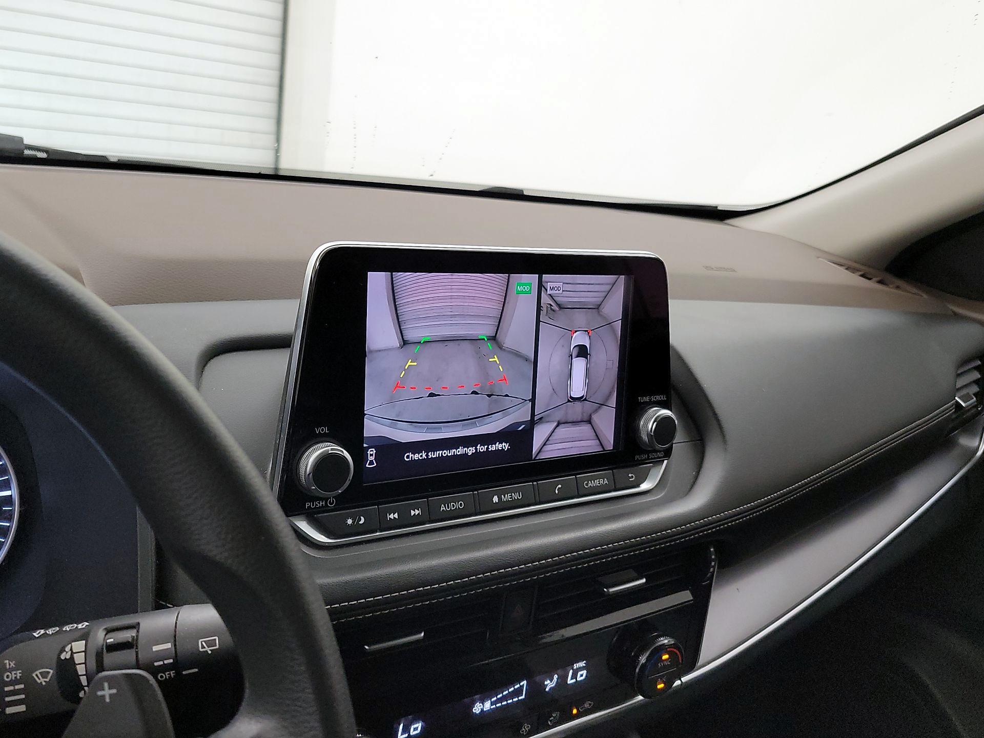 Thumbnail: 2021 Nissan Rogue - 14