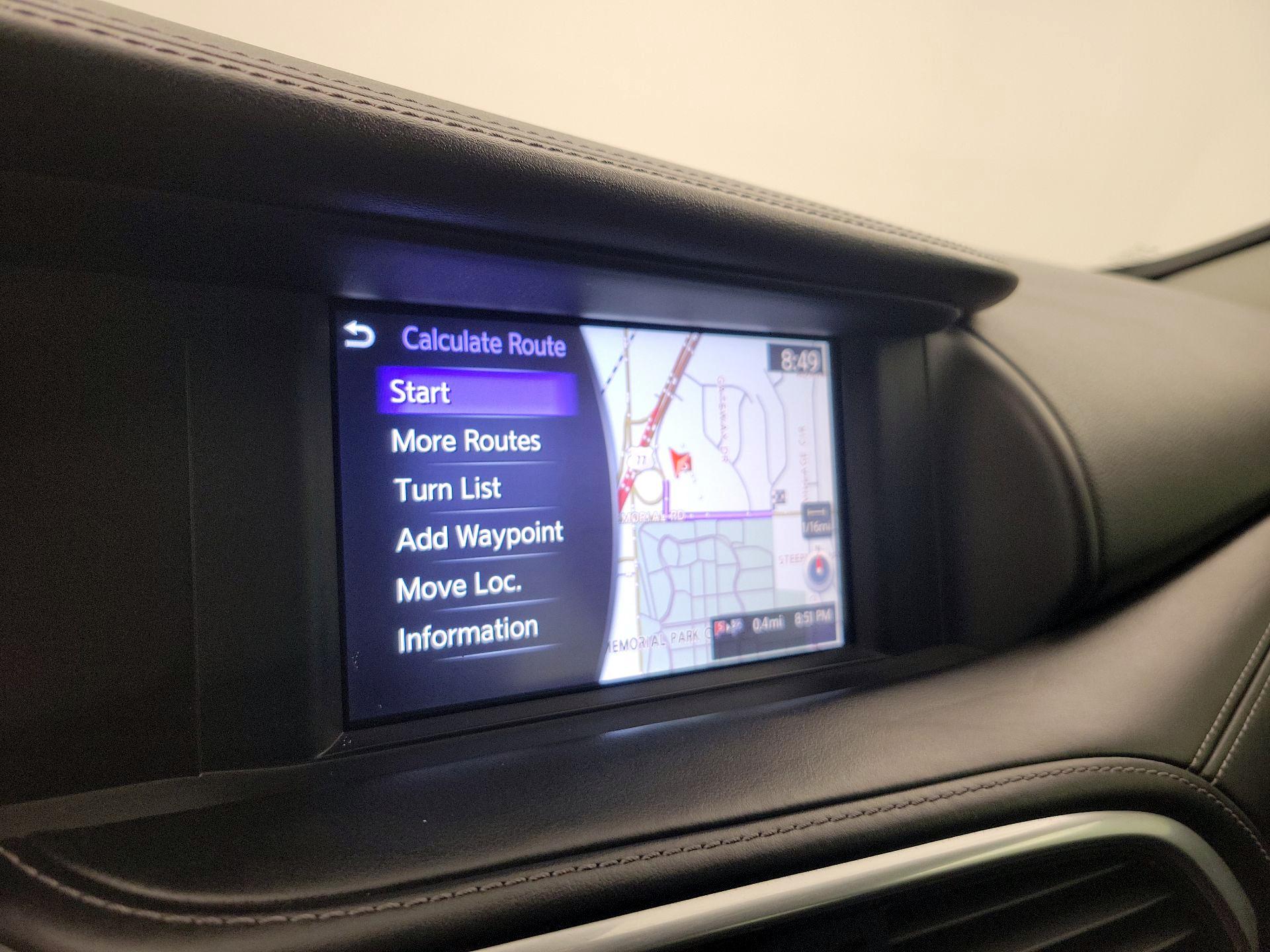 Thumbnail: 2017 INFINITI QX30 - 14