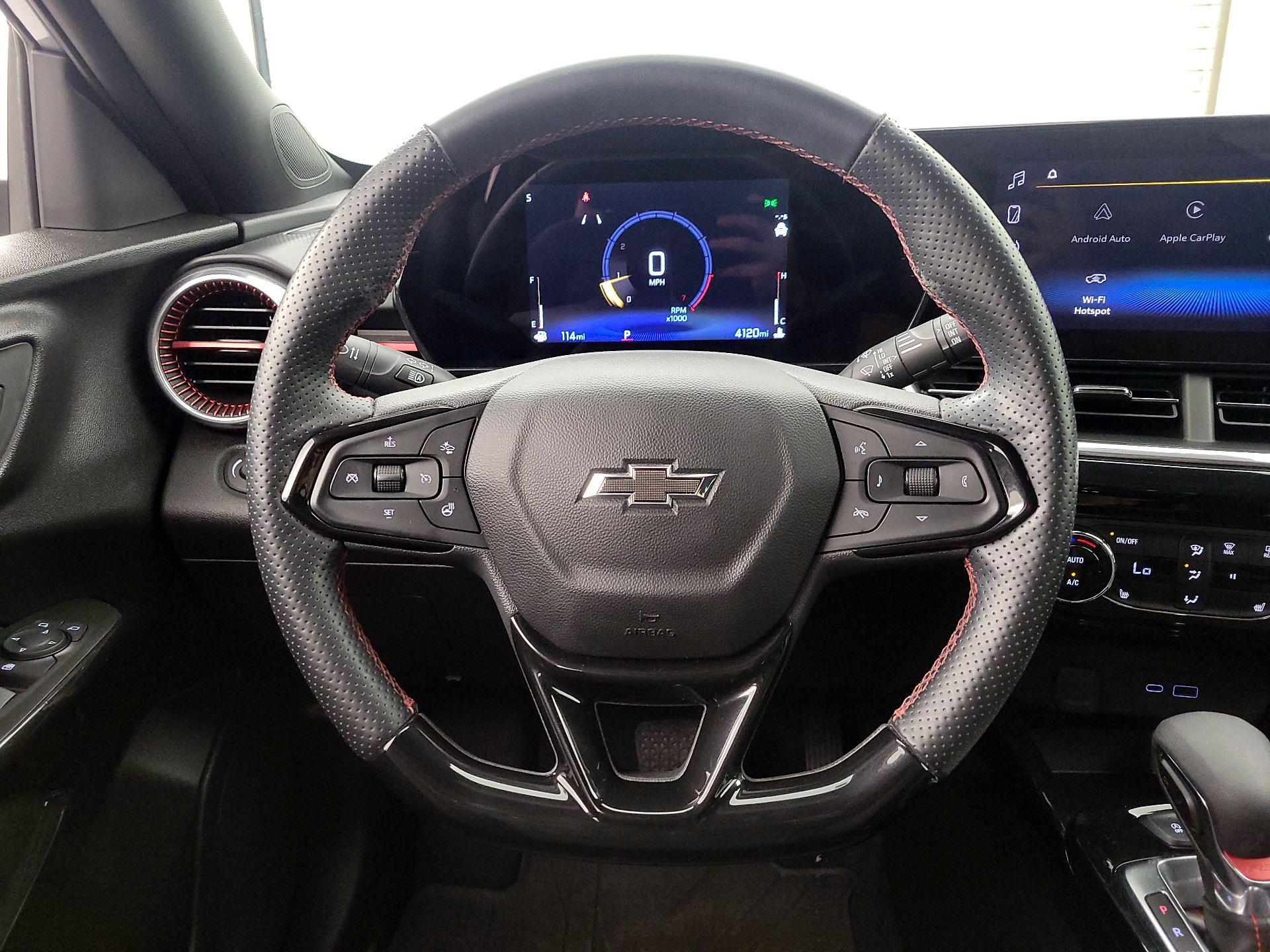 Thumbnail: 2024 Chevrolet Trax - 10