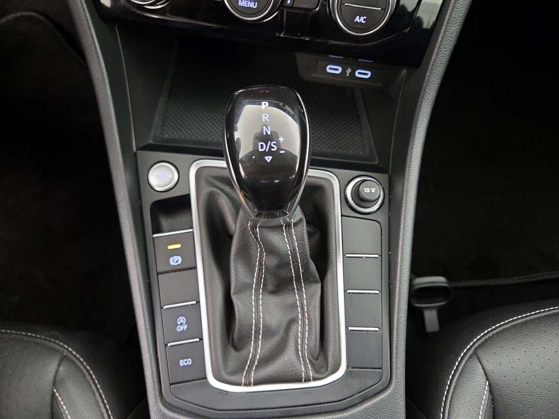 Thumbnail: 2024 Volkswagen Jetta - 17