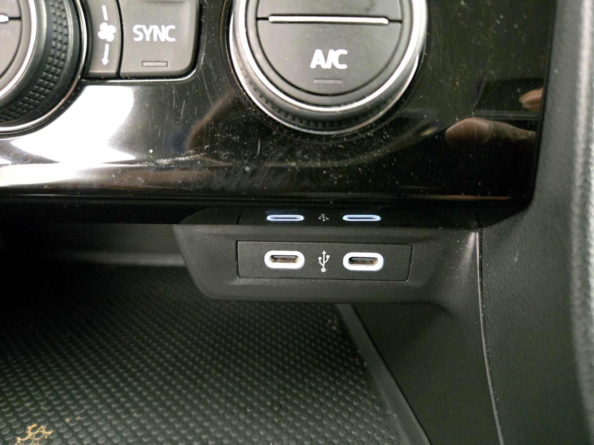 Thumbnail: 2024 Volkswagen Jetta - 18