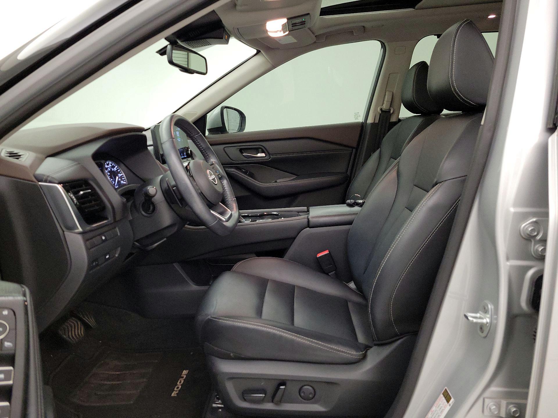 Thumbnail: 2022 Nissan Rogue - 11