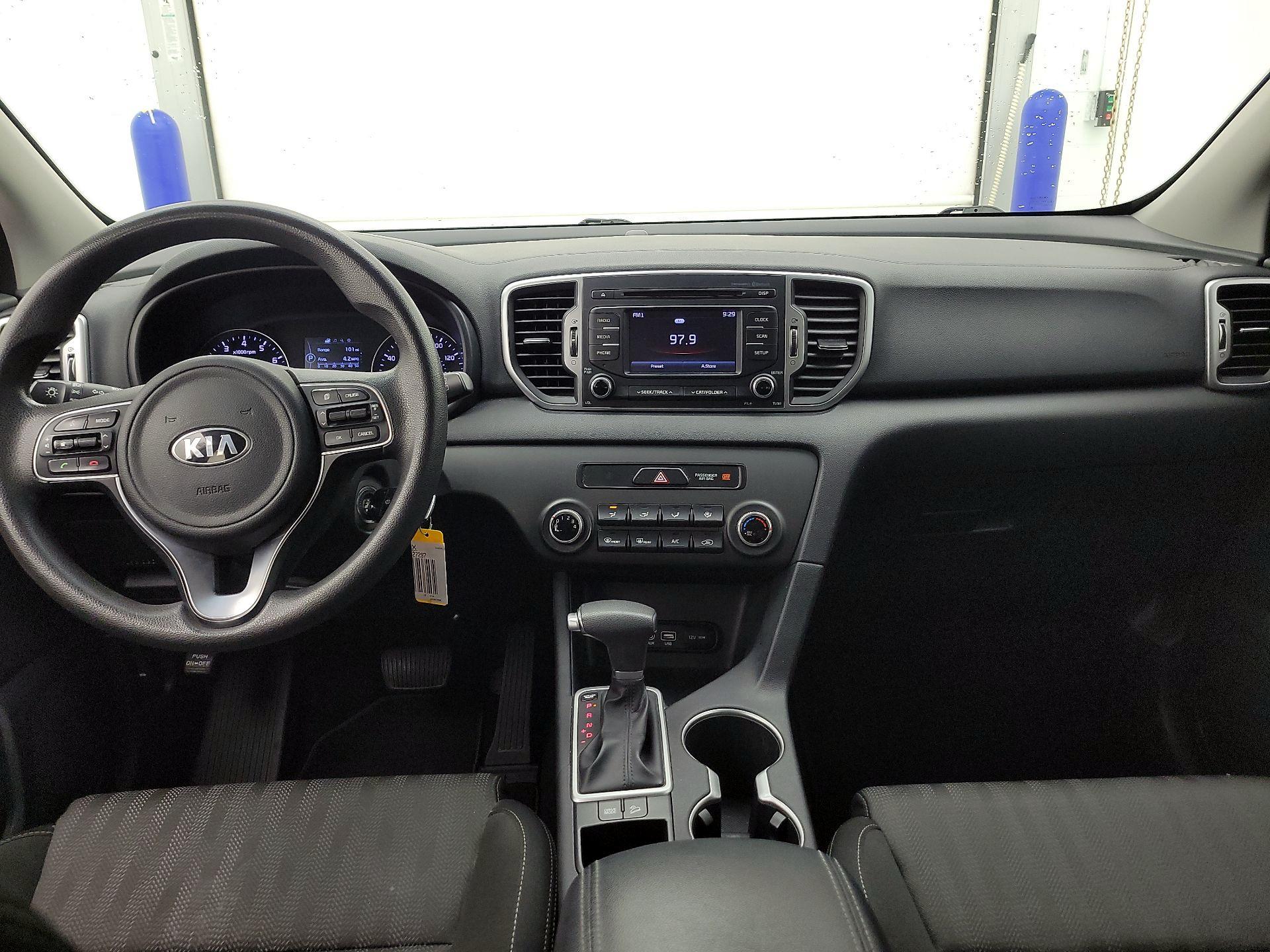 Thumbnail: 2019 Kia Sportage - 9