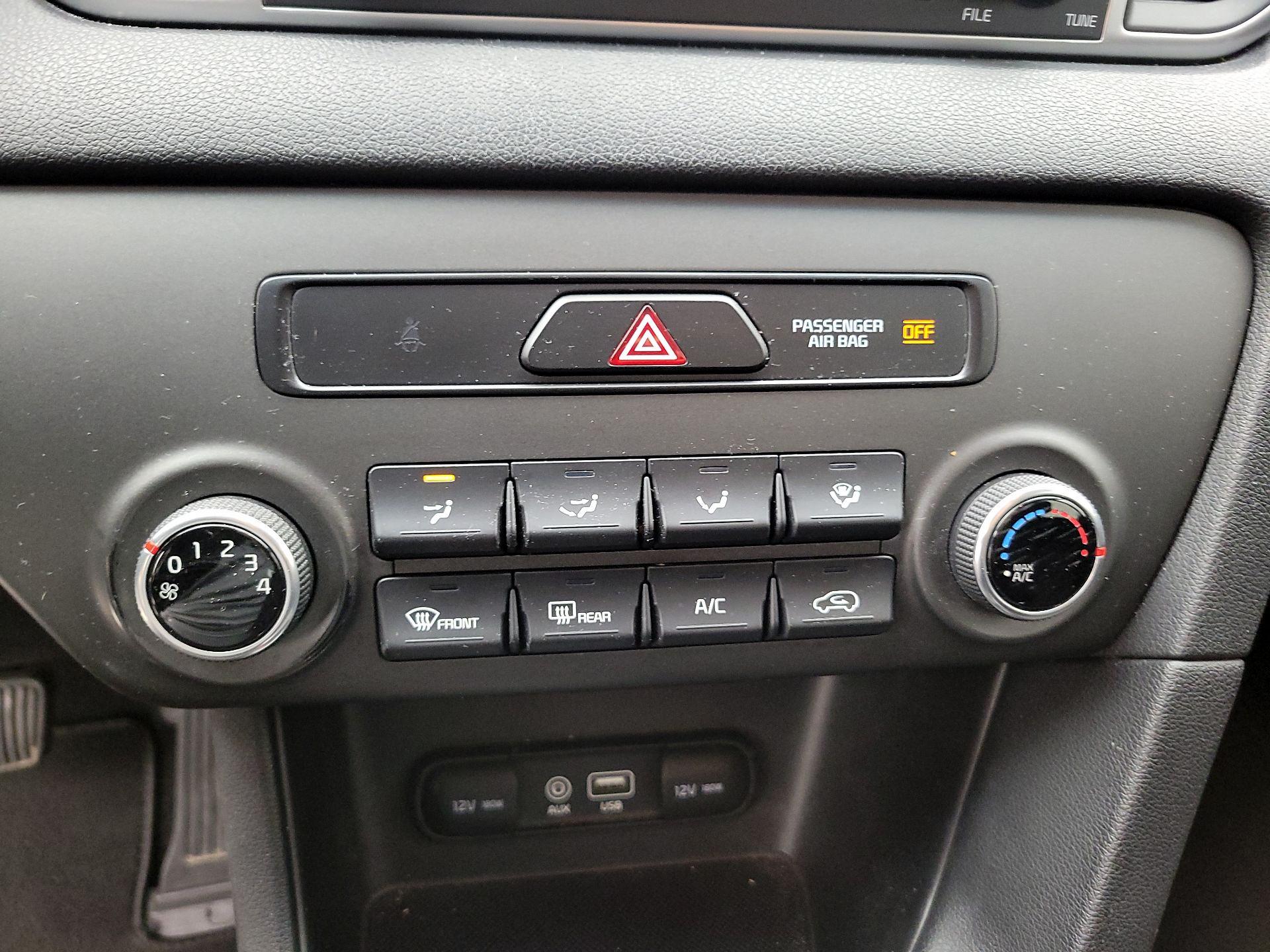 Thumbnail: 2019 Kia Sportage - 16