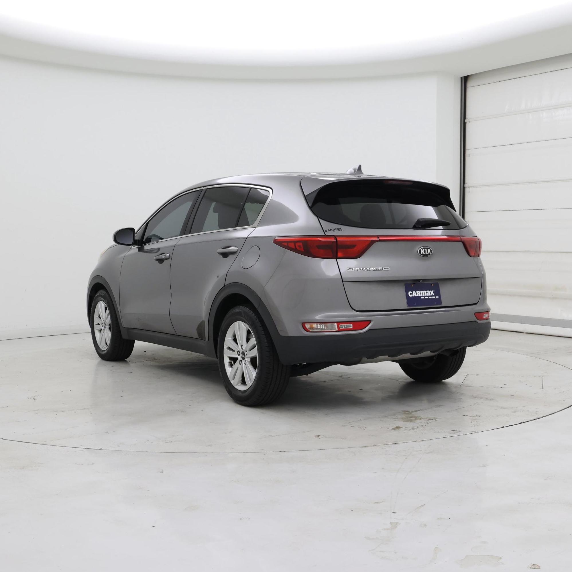 Thumbnail: 2019 Kia Sportage - 2