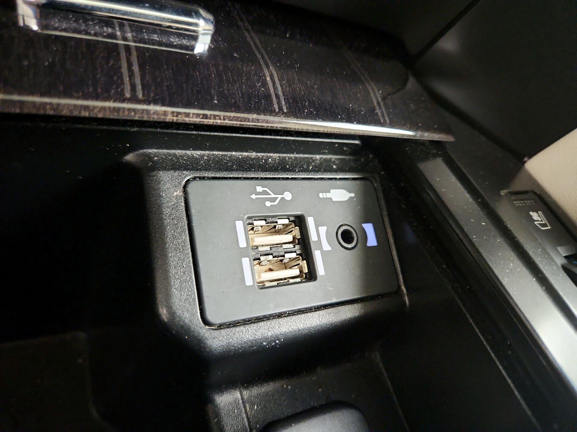 Thumbnail: 2023 Lexus GX - 18