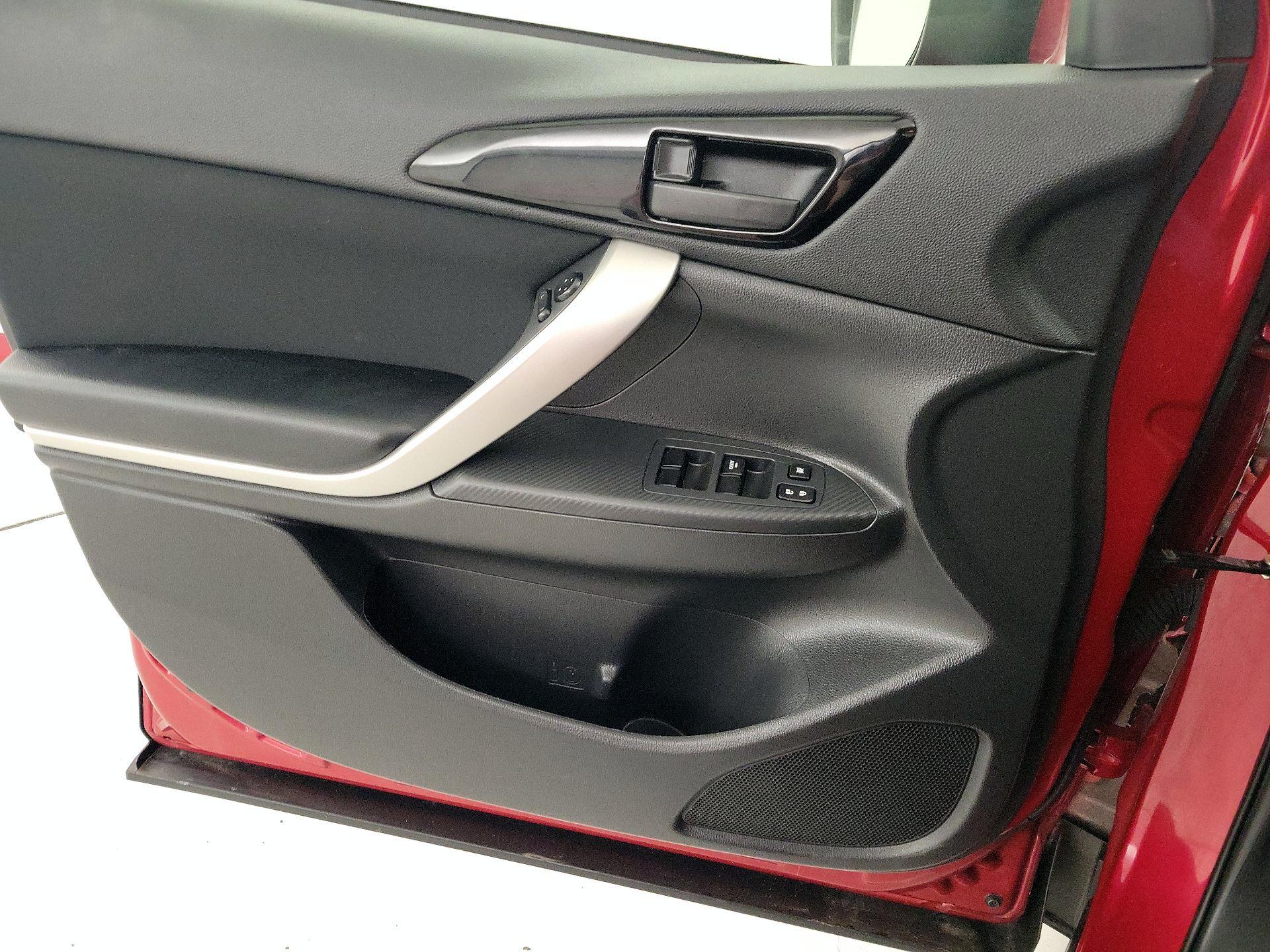 Thumbnail: 2024 Mitsubishi Eclipse Cross - 12