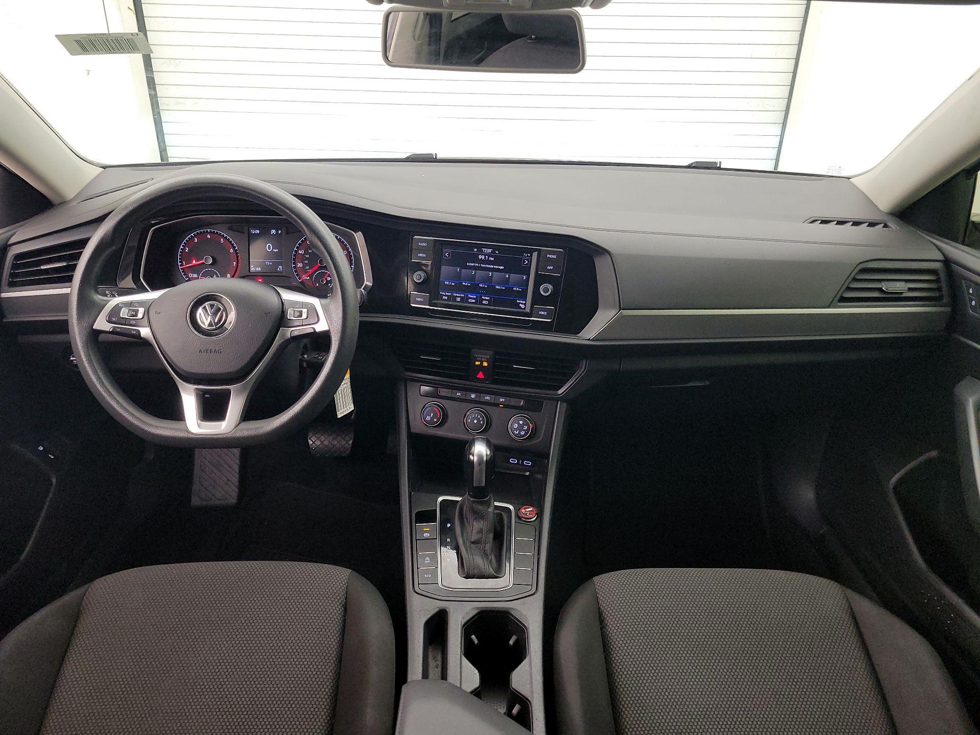 Thumbnail: 2021 Volkswagen Jetta - 9