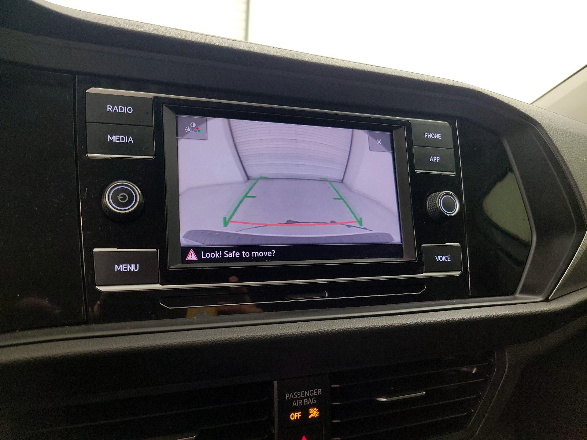 Thumbnail: 2021 Volkswagen Jetta - 14