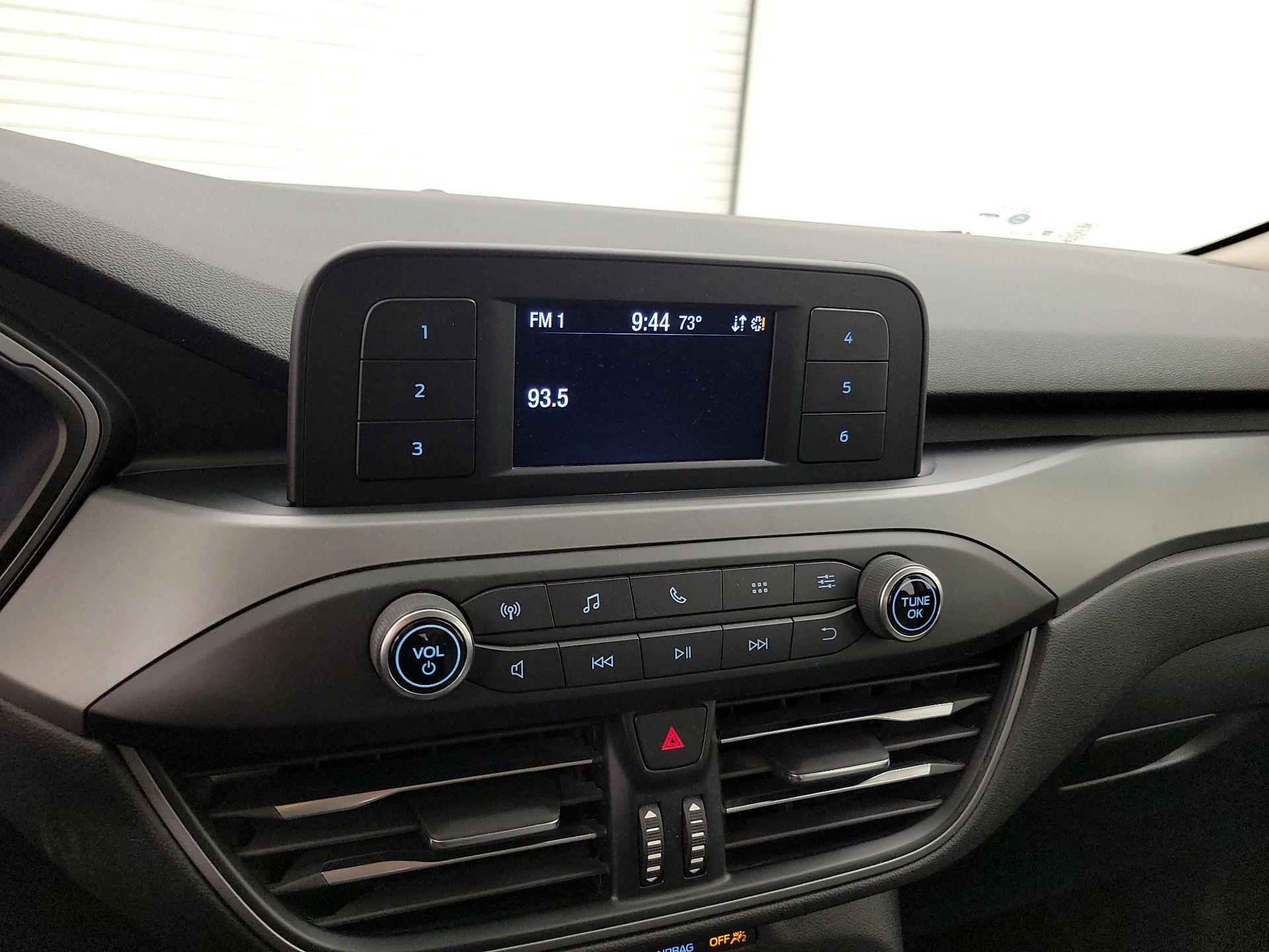 Thumbnail: 2020 Ford Escape - 15