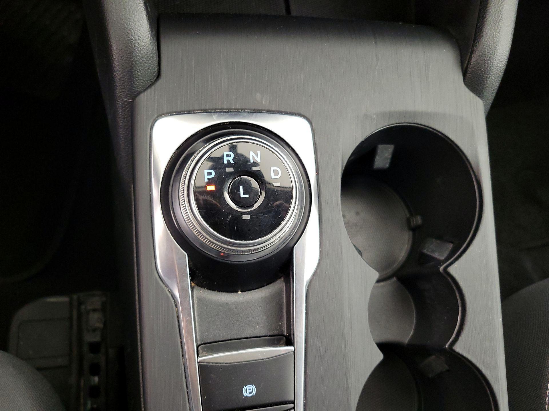 Thumbnail: 2020 Ford Escape - 17