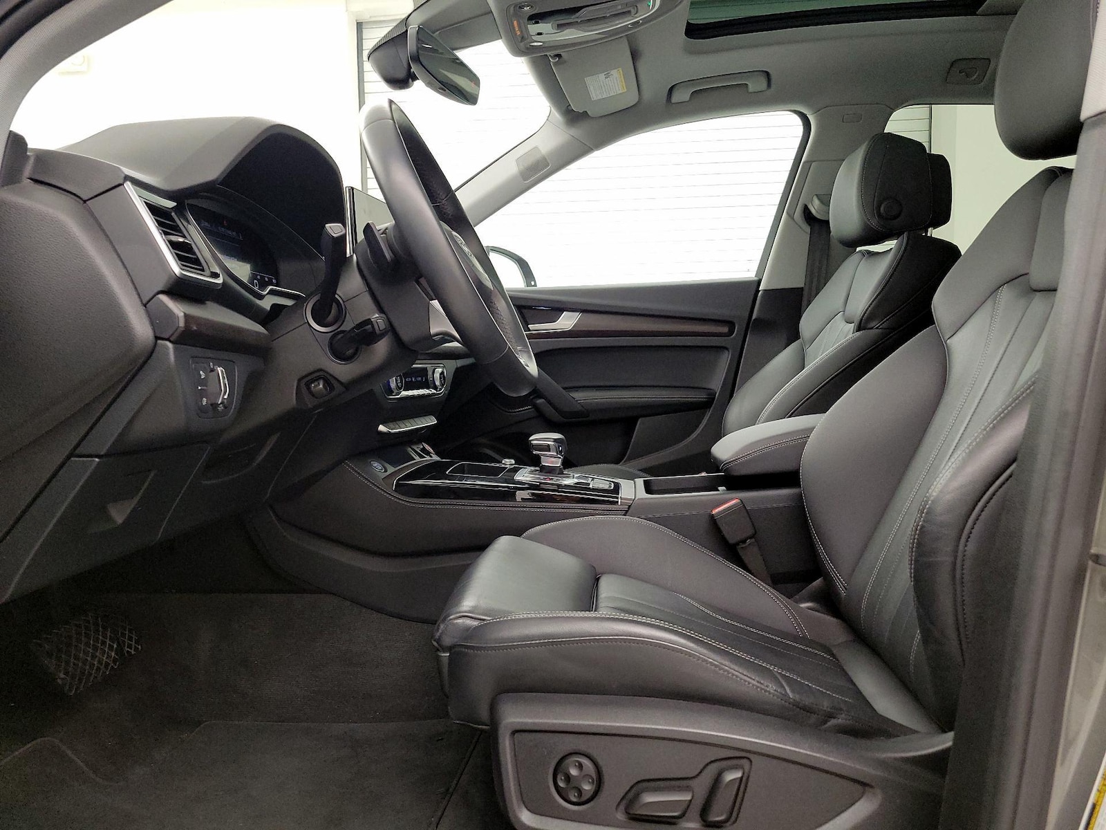 2024 Audi Q5 Premium Plus - Photo 12