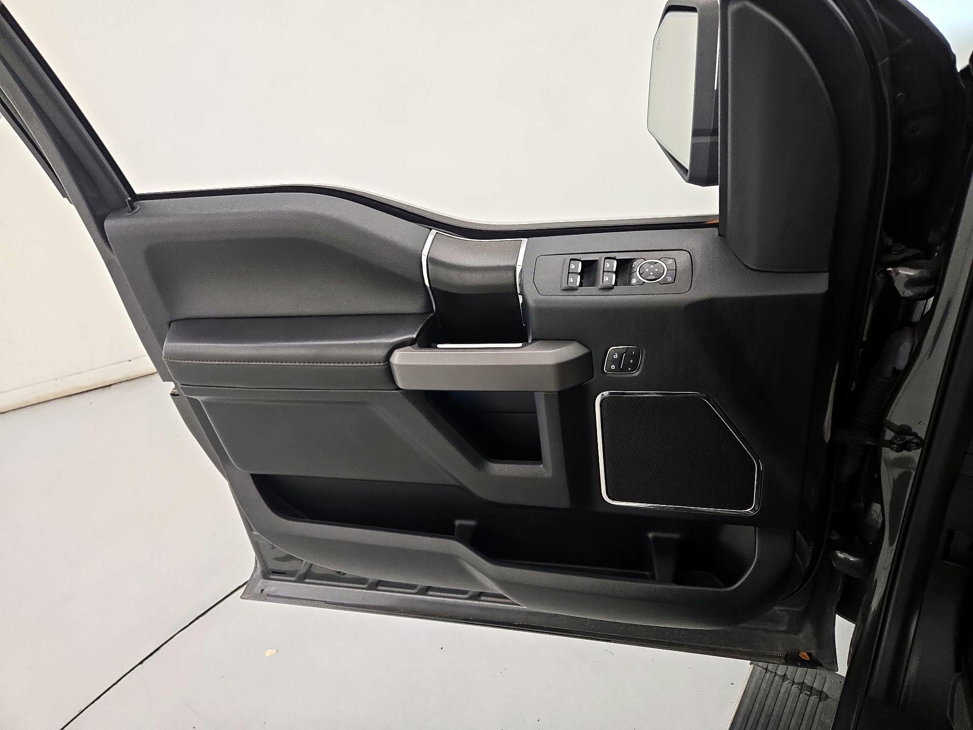 Thumbnail: 2020 Ford F-150 - 12