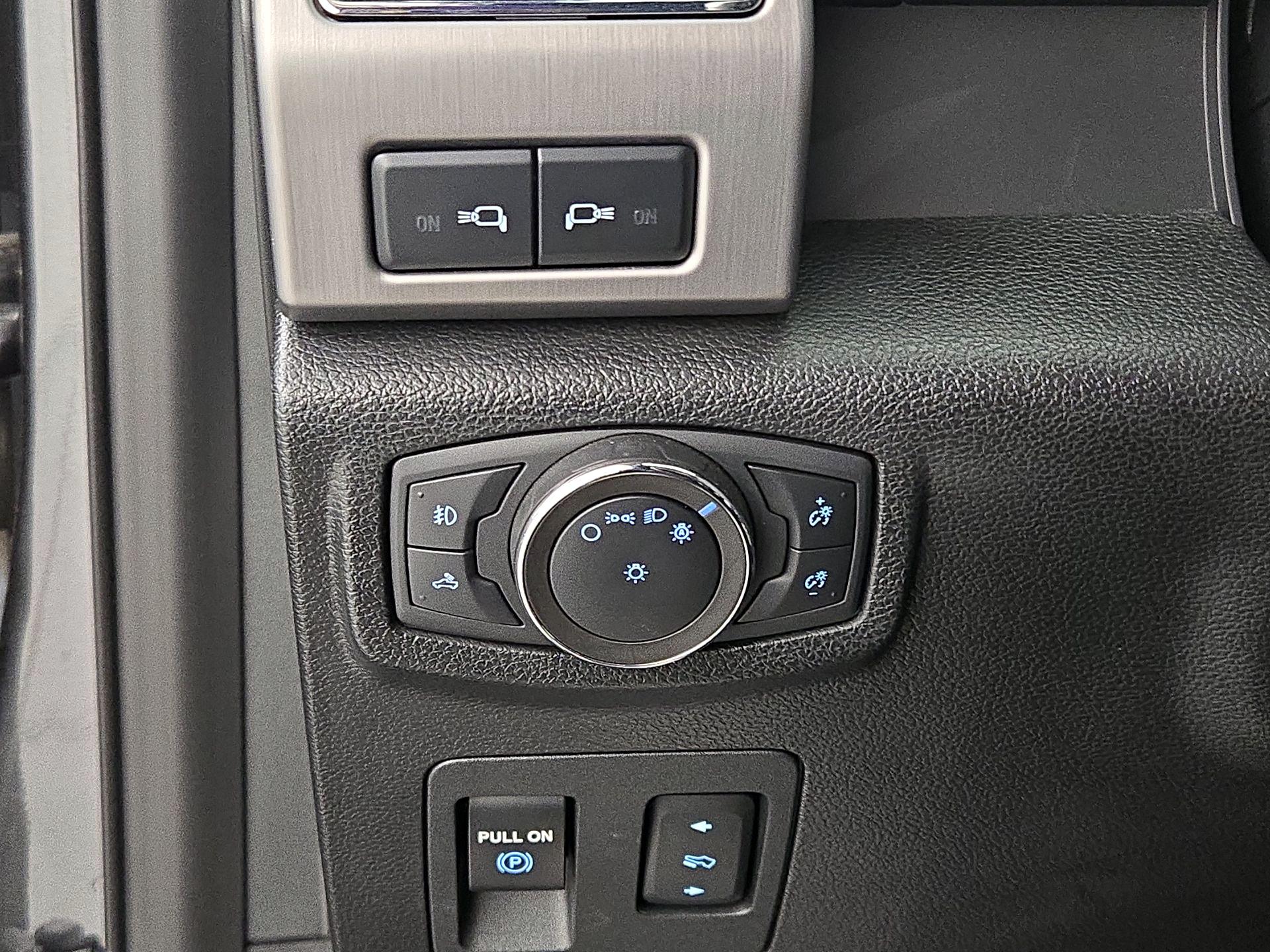 Thumbnail: 2020 Ford F-150 - 13