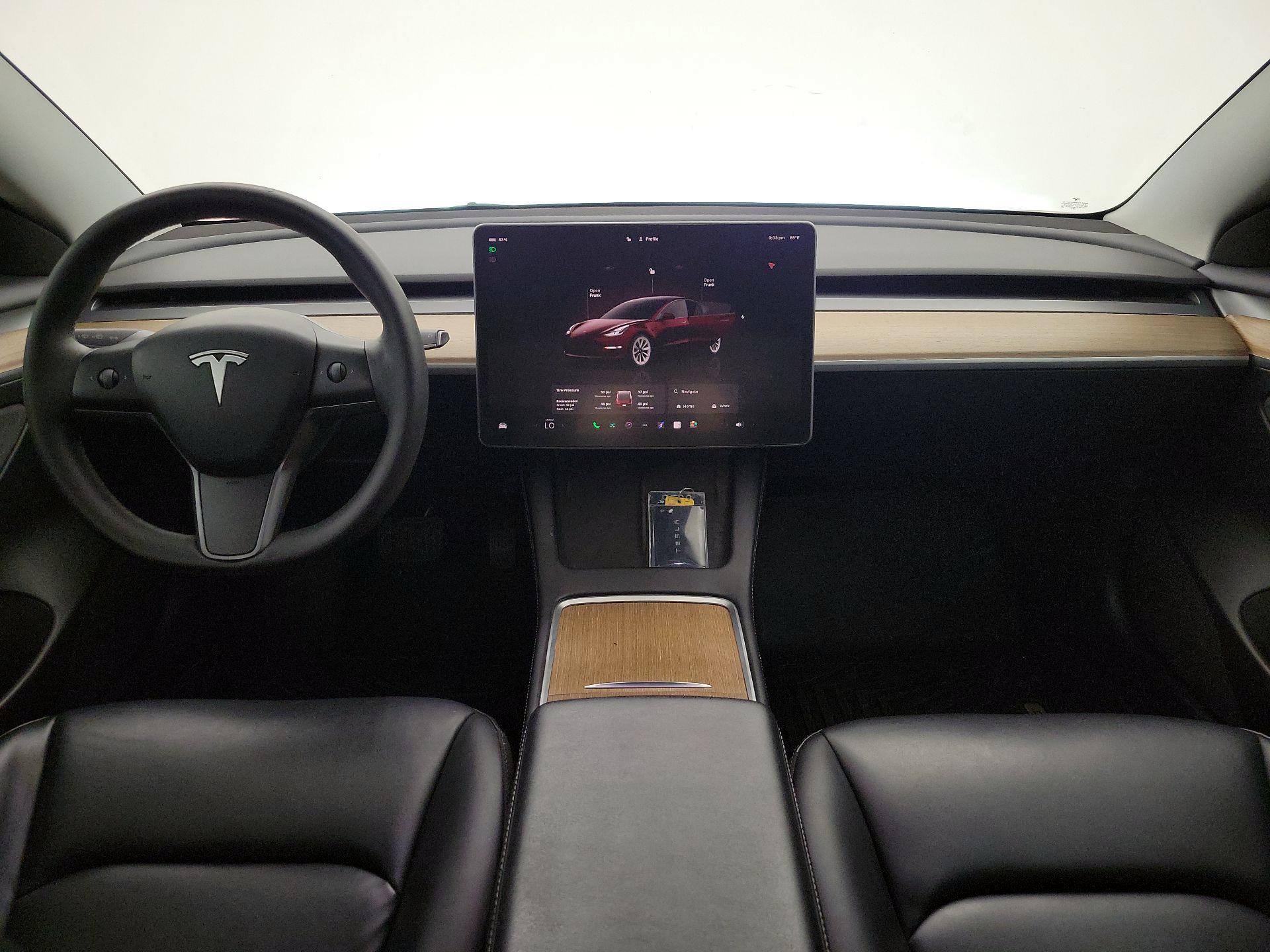 Thumbnail: 2023 Tesla Model 3 - 9