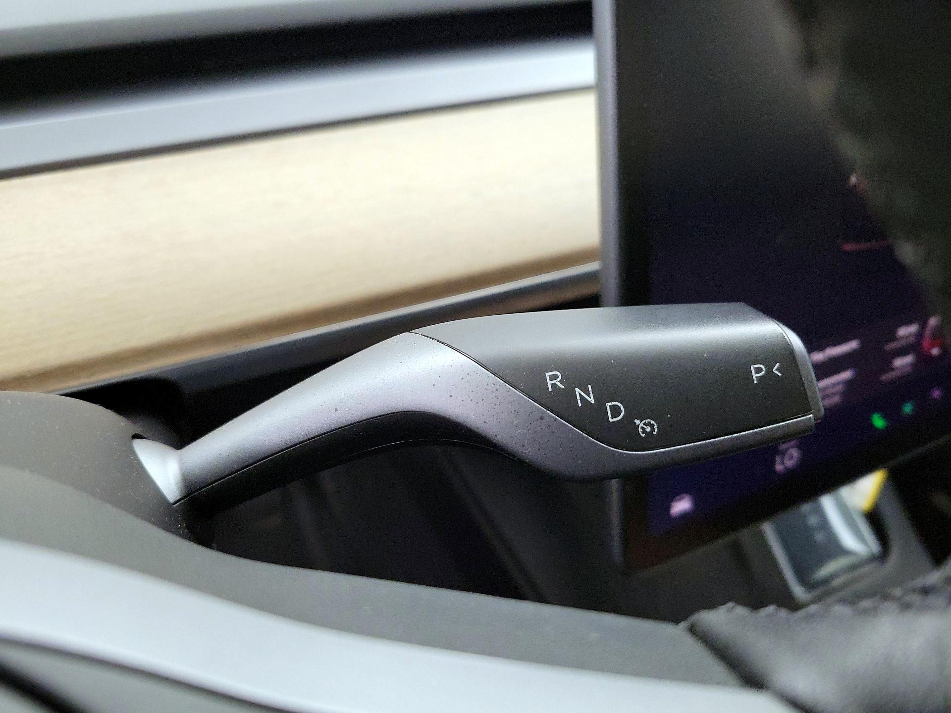 Thumbnail: 2023 Tesla Model 3 - 17